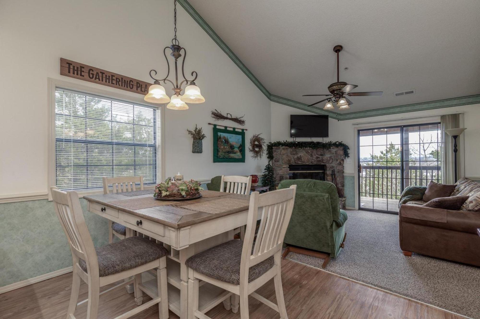 2br Village At Indian Point 809 Near Sdc-free Tickets Daily Up To $500 Value Holiday home Branson