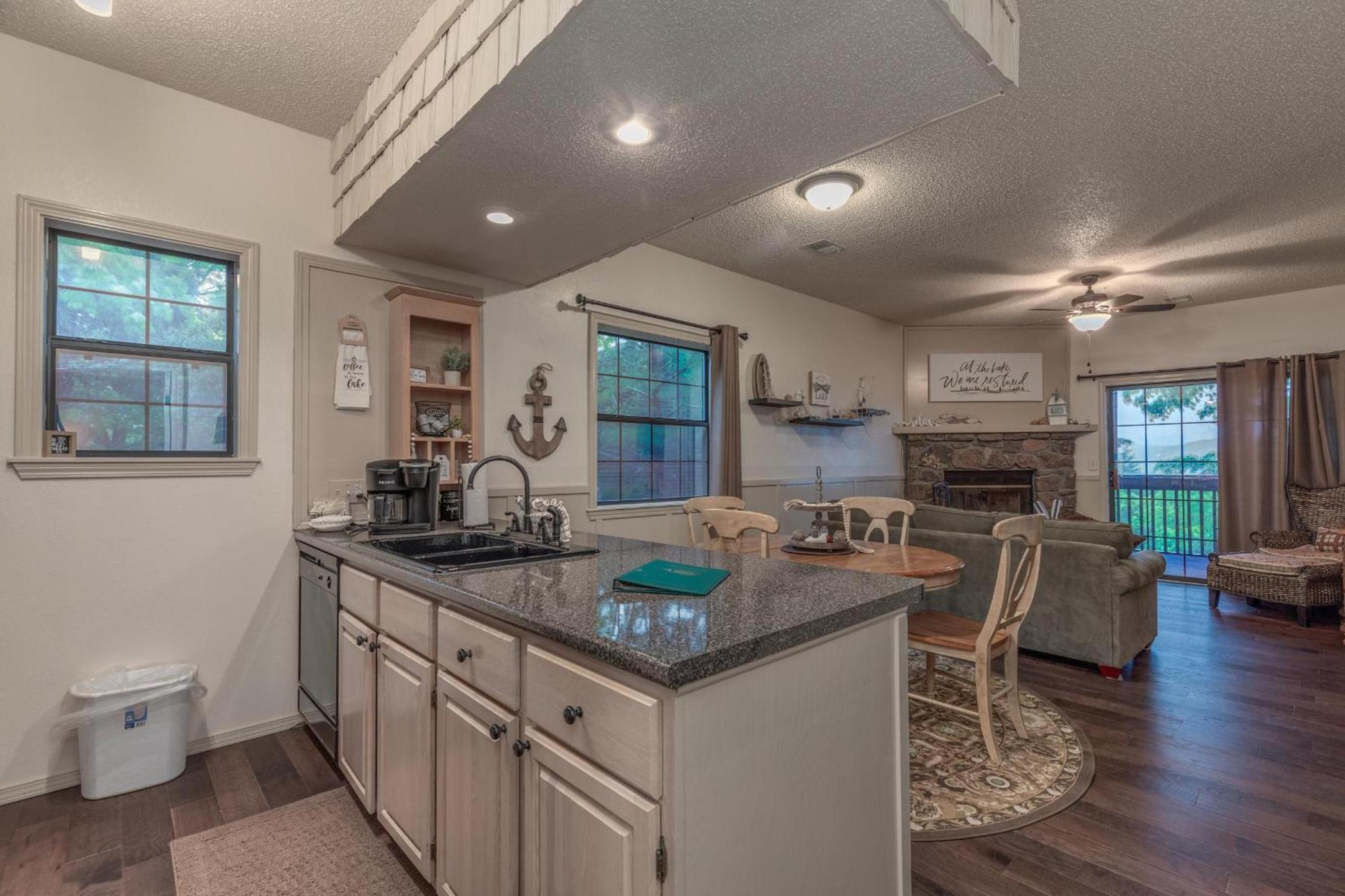 2br Village At Indian Point 705 Near Sdc-free Tickets Daily Up To $500 Value Holiday home Branson