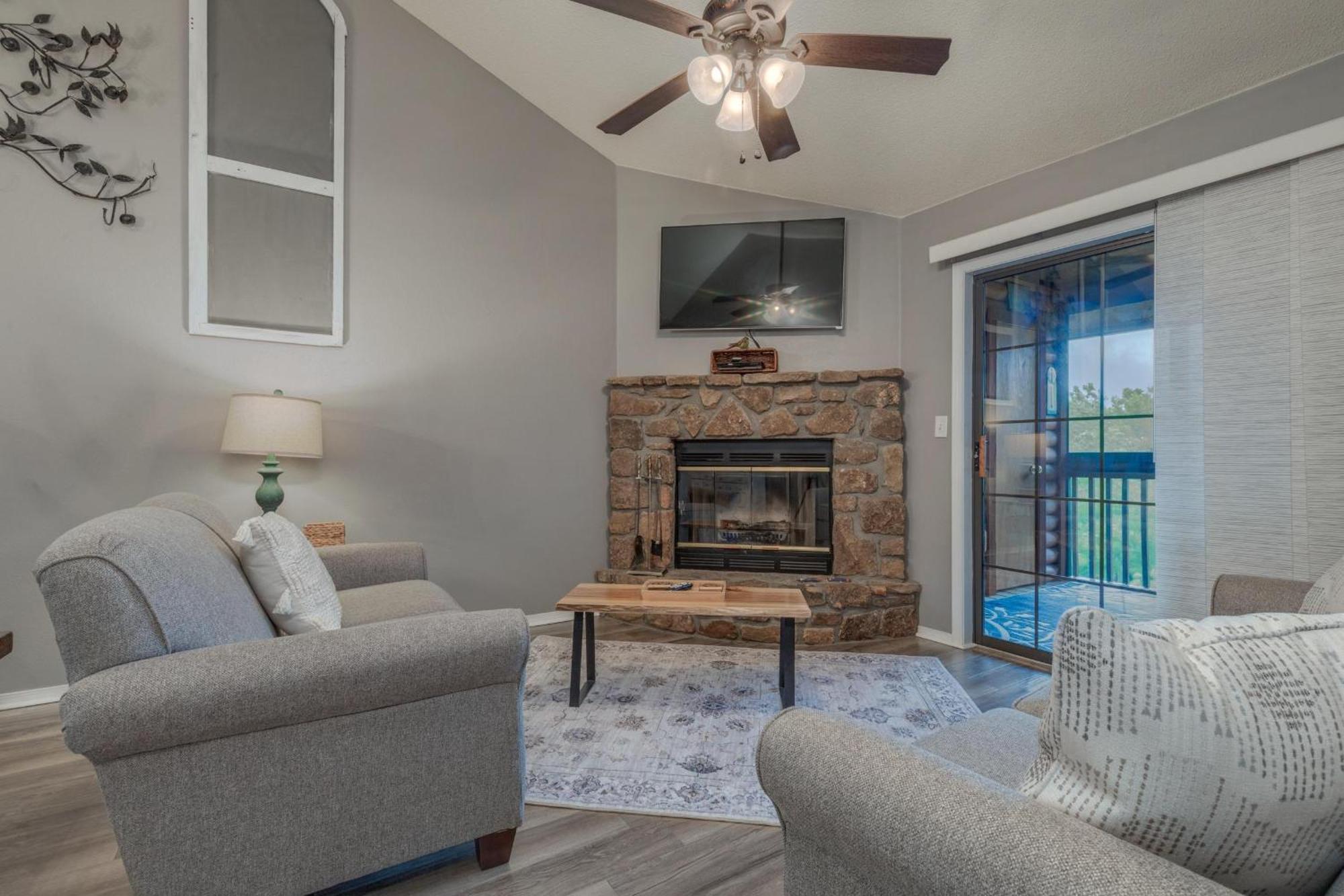 Holiday home 2br Village At Indian Point 711 Near Sdc-free Tickets Daily Up To $500 Value Branson