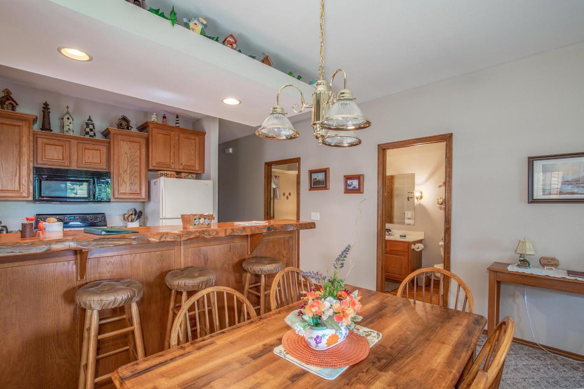 2br Village At Indian Point 1208 Near Sdc - Free Tickets Daily Up To $500 * Branson