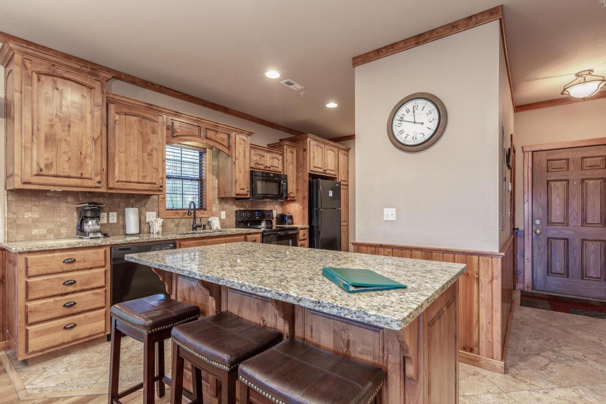 2Br Village At Indian Point 1504 Near Sdc- Free Tickets Daily Up To $500 *