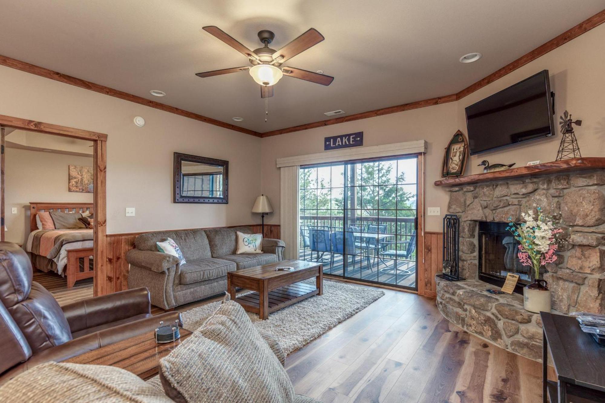 Holiday home 2Br Village At Indian Point 1504 Near Sdc- Free Tickets Daily Up To $500 Branson