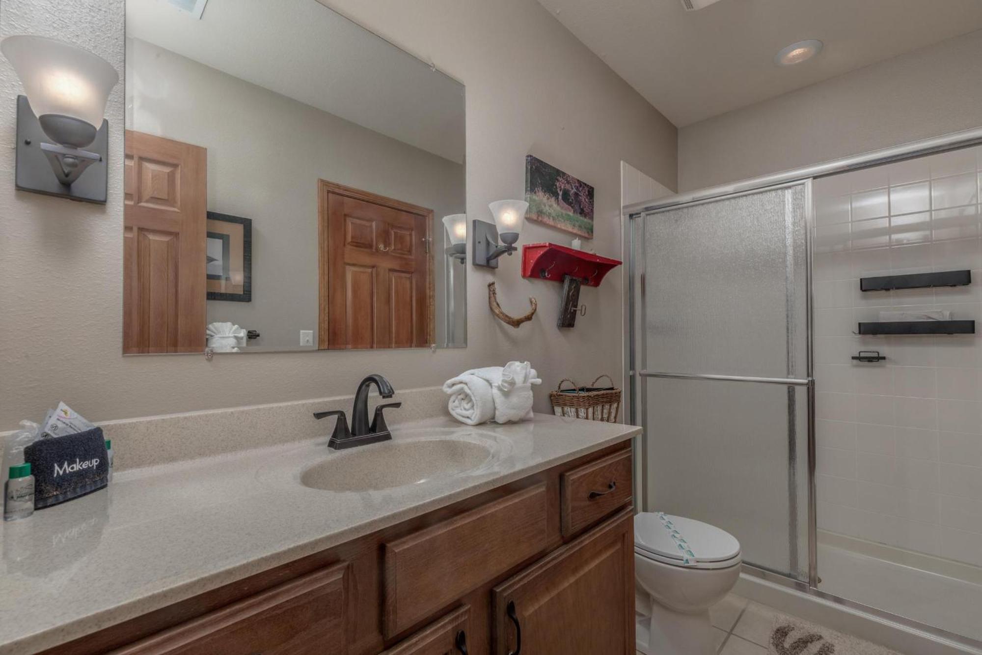 2br Village At Indian Point 1312 Near Sdc - Free Tickets Daily Up To $500 Holiday home Branson