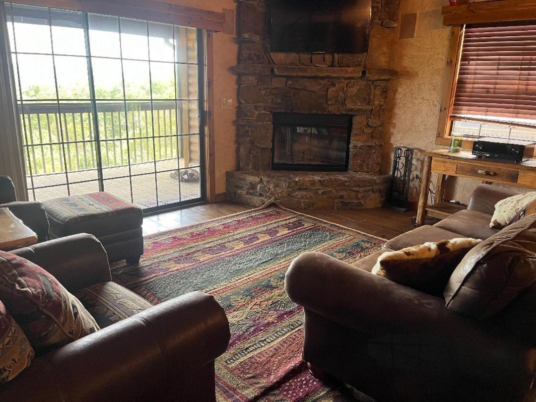Holiday home 2br Village At Indian Point 1512 Near Sdc - Free Tickets Daily Up To $500 Branson