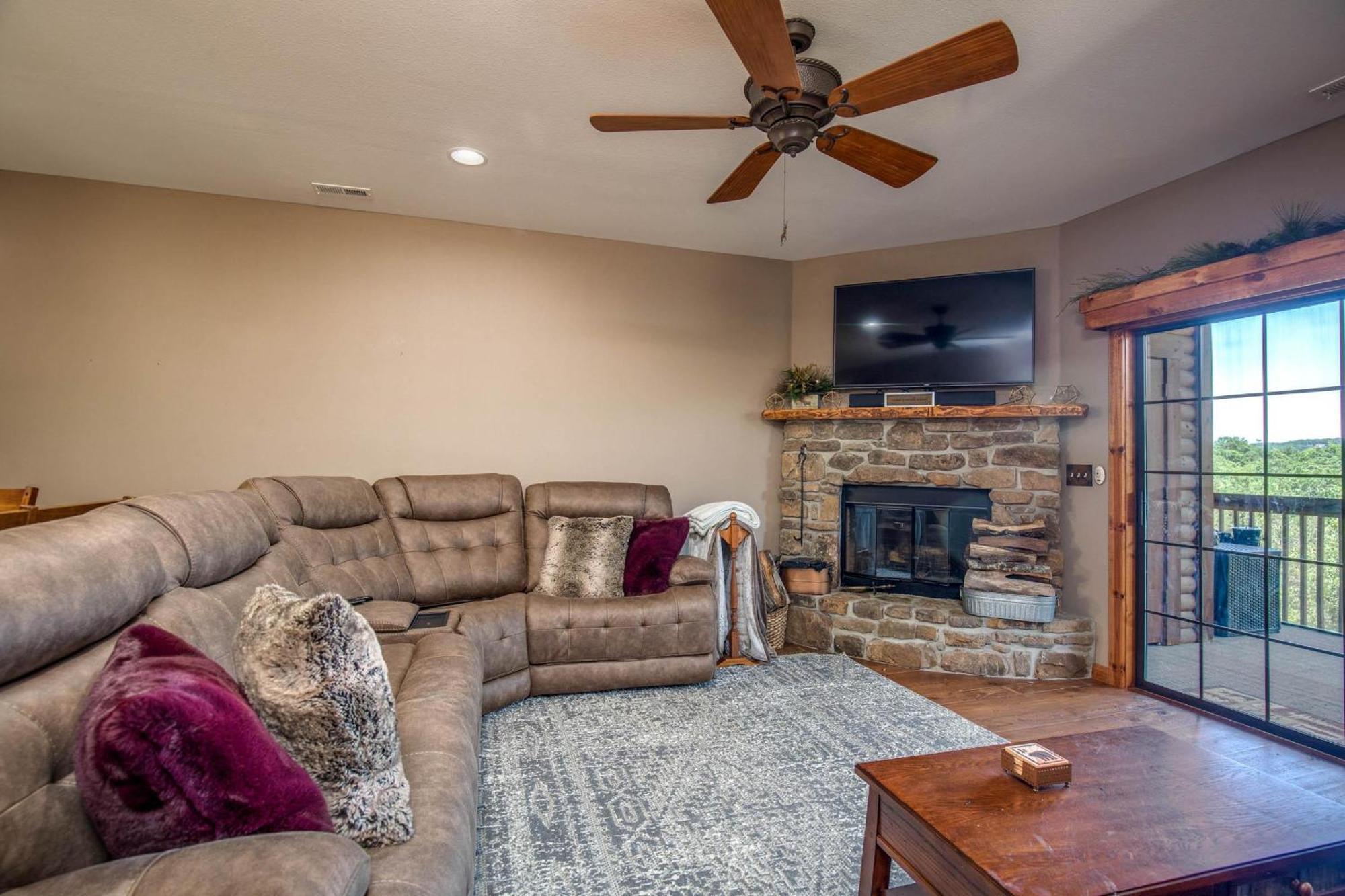 Holiday home 2br Village At Indian Point 1503 Near Sdc - Free Tickets Daily Up To $500