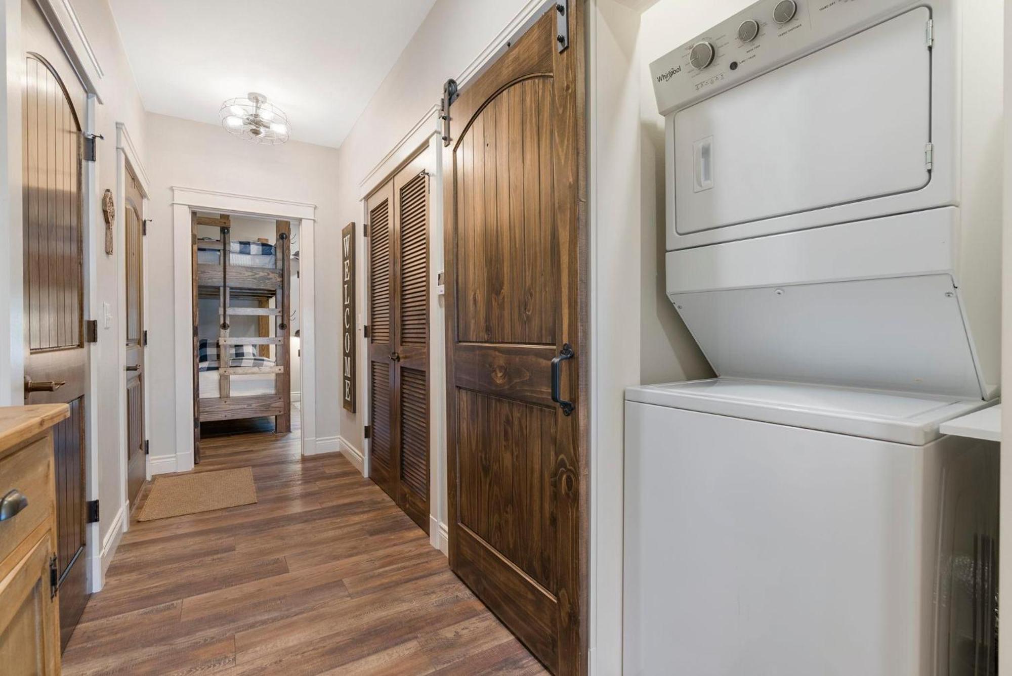 3br Village At Indian Point 1403 Near Sdc - Free Tickets Daily Up To $500 Holiday home Branson