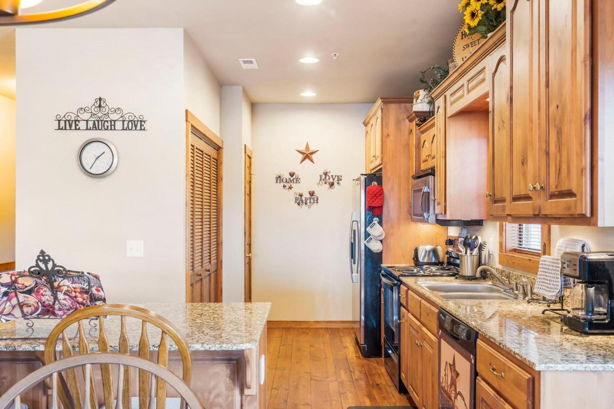 2br Village At Indian Point 1605 Near Sdc - Free Tickets Daily Up To $500 *