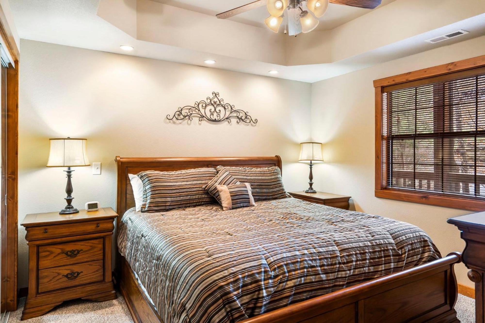 Holiday home 2br Village At Indian Point 1605 Near Sdc - Free Tickets Daily Up To $500 Branson
