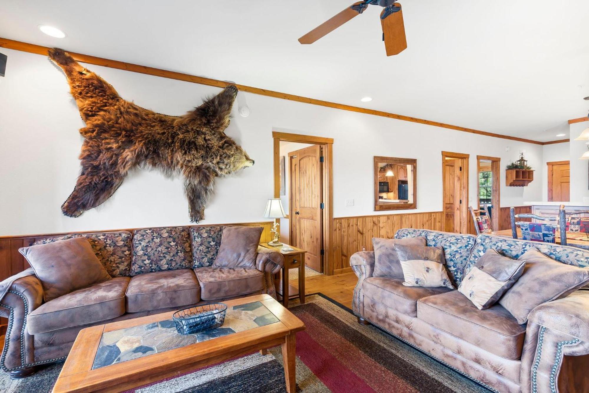 2br Village At Indian Point 1607 Near Sdc - Free Tickets Daily Up To $500 Holiday home Branson