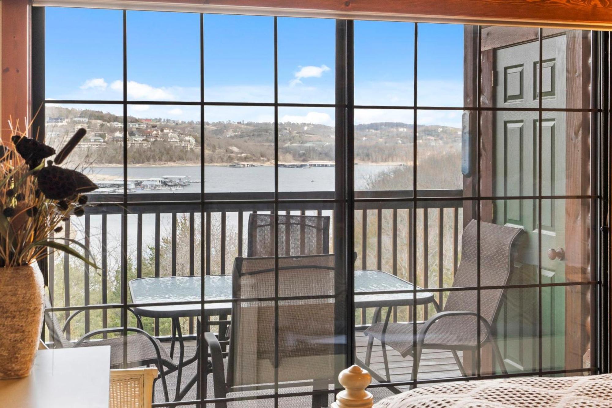 2br Village At Indian Point 1607 Near Sdc - Free Tickets Daily Up To $500 Branson