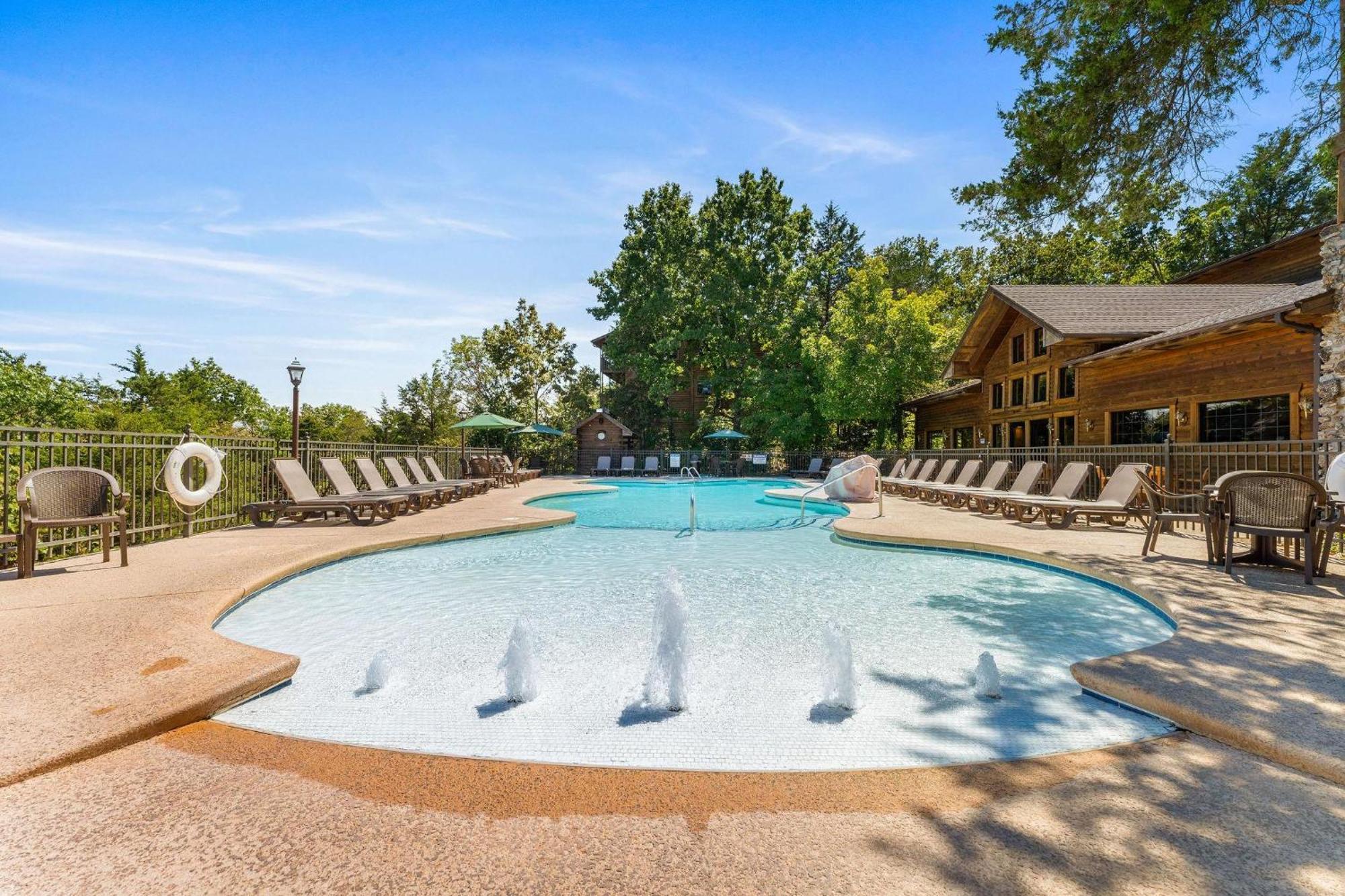2br Village At Indian Point 1604 Near Sdc - Free Tickets Daily Up To $500 Branson