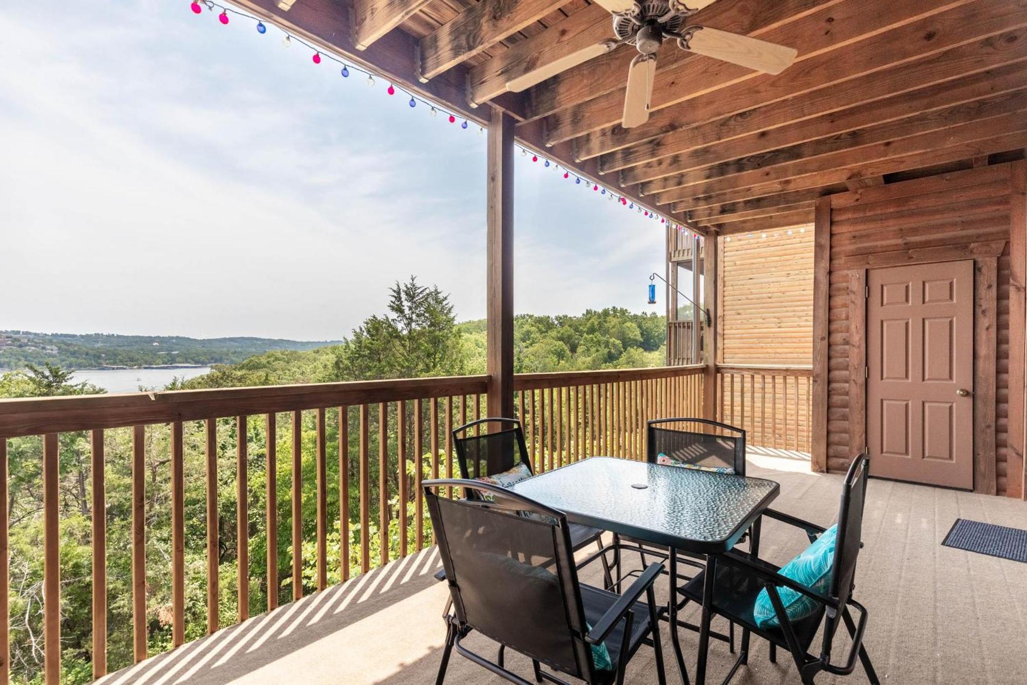 Holiday home 2br Village At Indian Point 1604 Near Sdc - Free Tickets Daily Up To $500 Branson