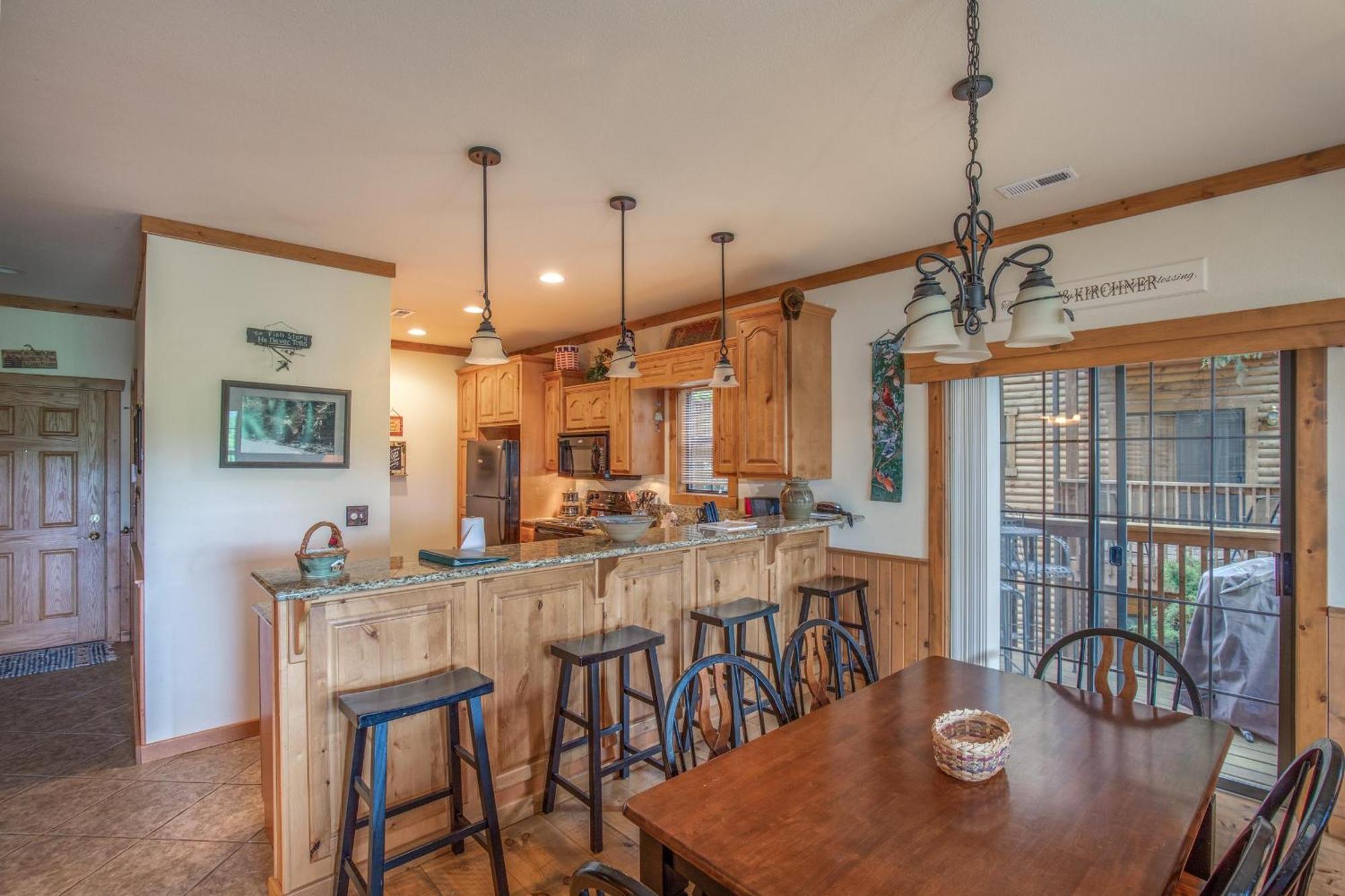 2br Village At Indian Point 1705 Near Sdc - Free Tickets Daily Up To $500 Branson