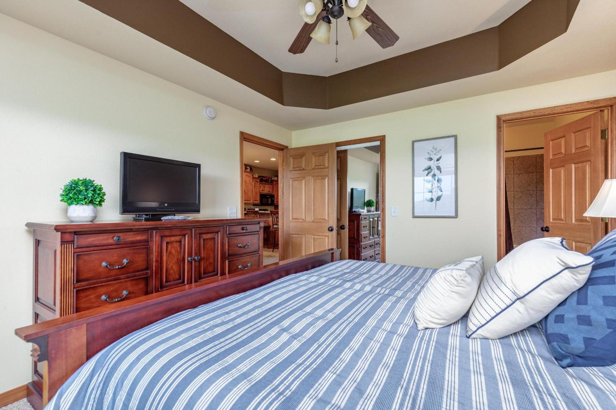 2br Village At Indian Point 1702 Next To Sdc- Free Tickets Daily Up To $500 *