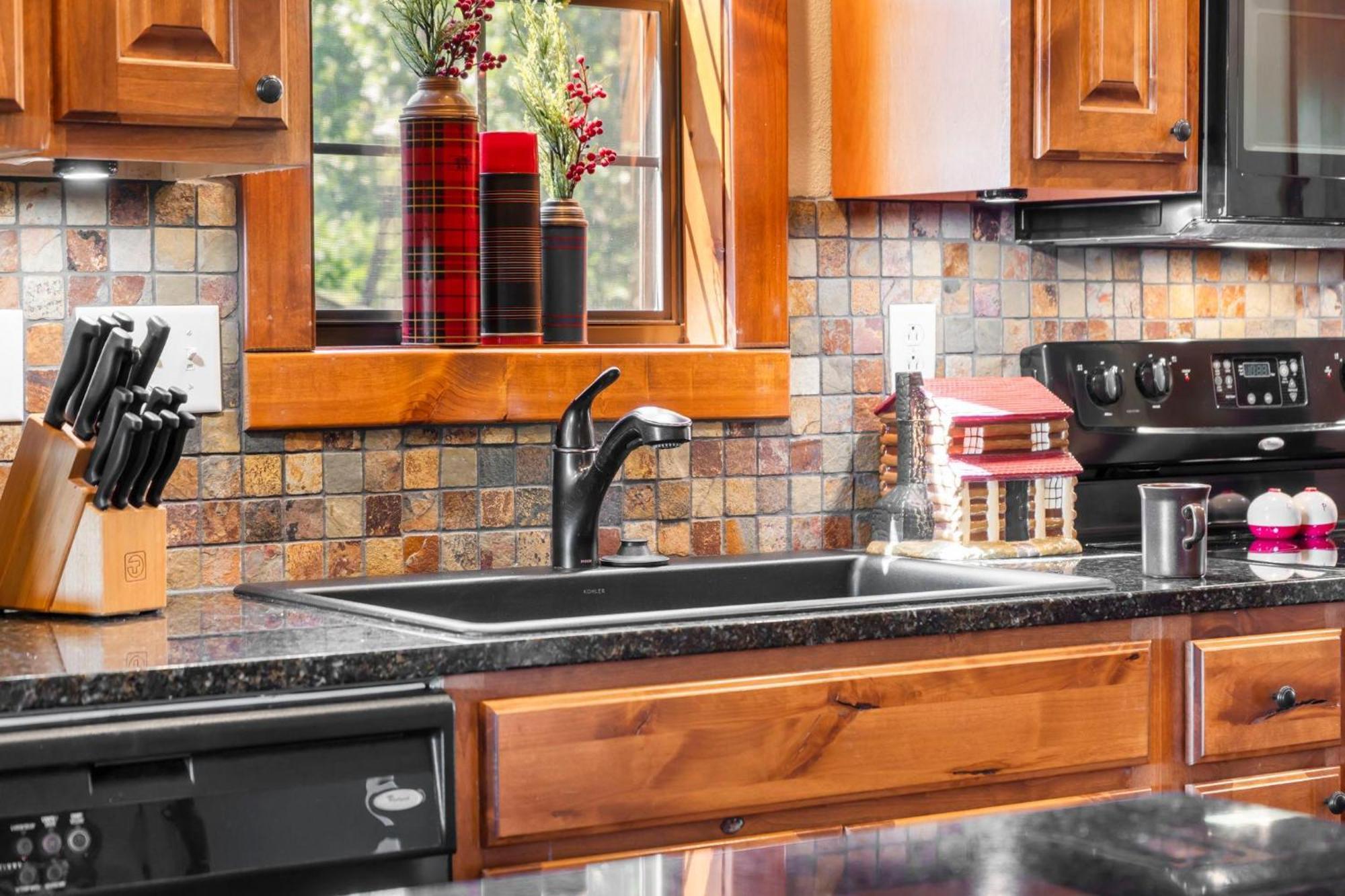 Holiday home 2br+loft Village At Indian Point 1712 Near Sdc -free Tickets Daily Up To $500 Branson