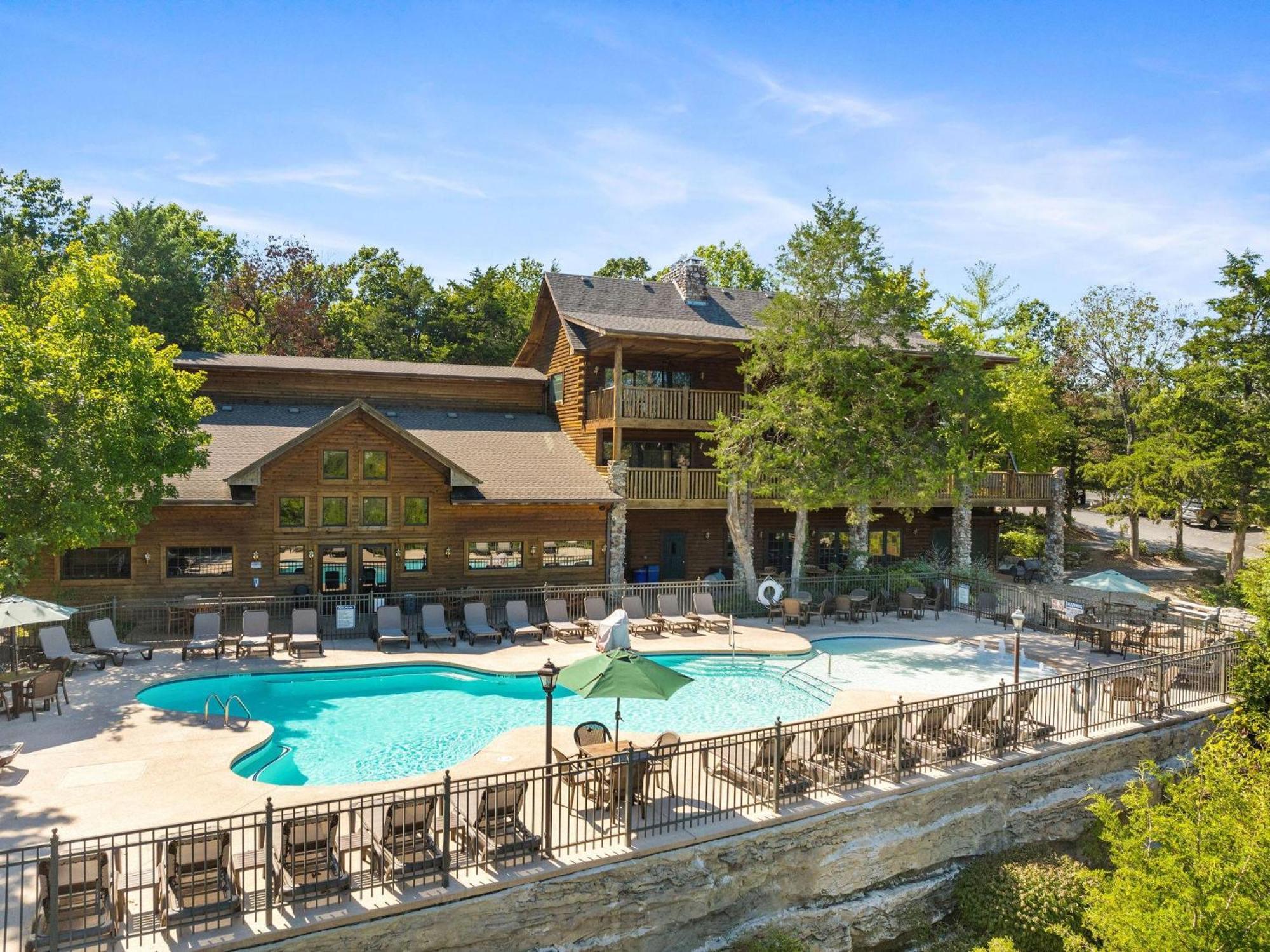 2br Village At Indian Point 1807 Near Sdc - Free Tickets Daily Up To $500 Holiday home Branson