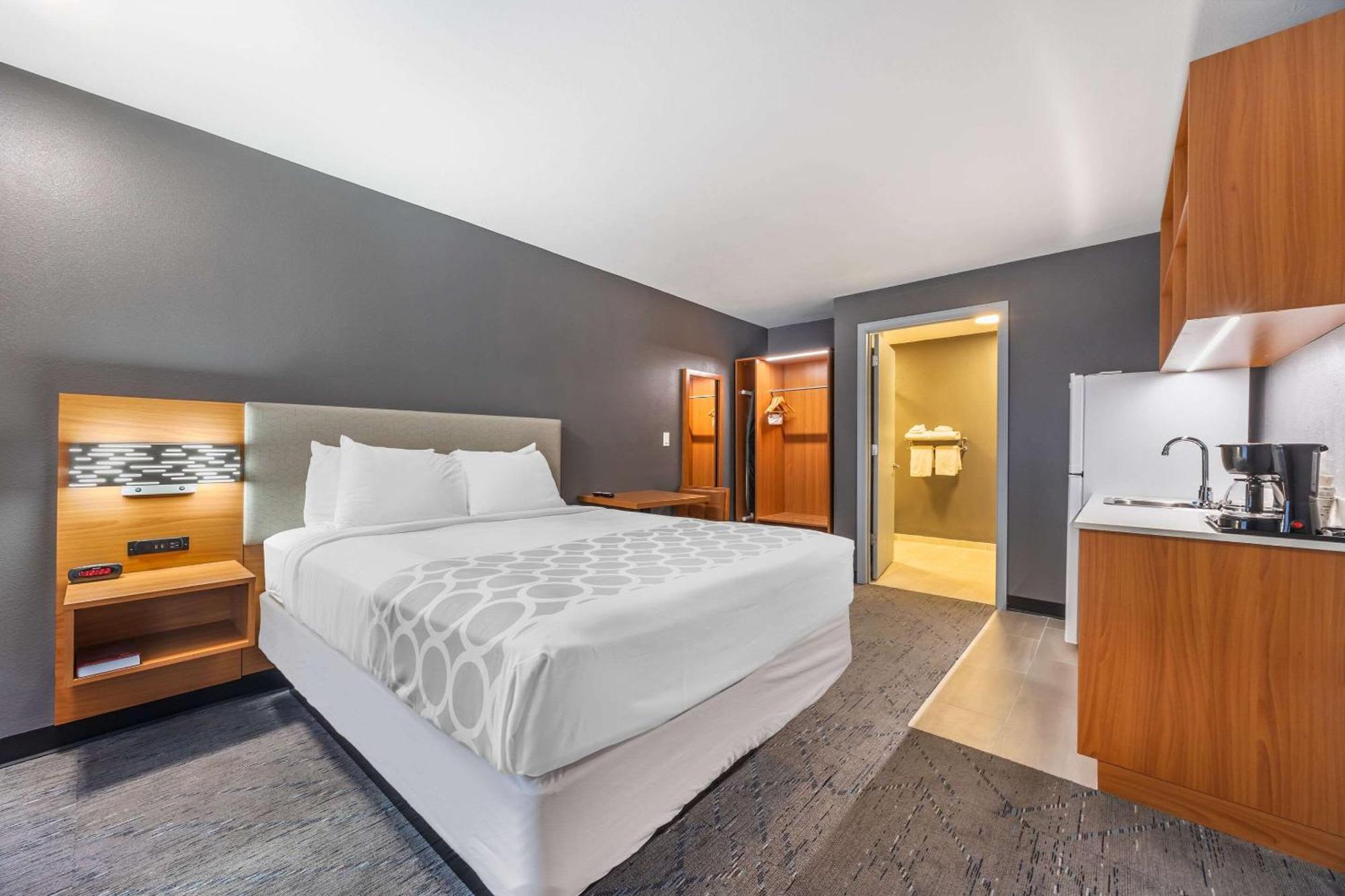 Suburban On The Strip Hotel Branson