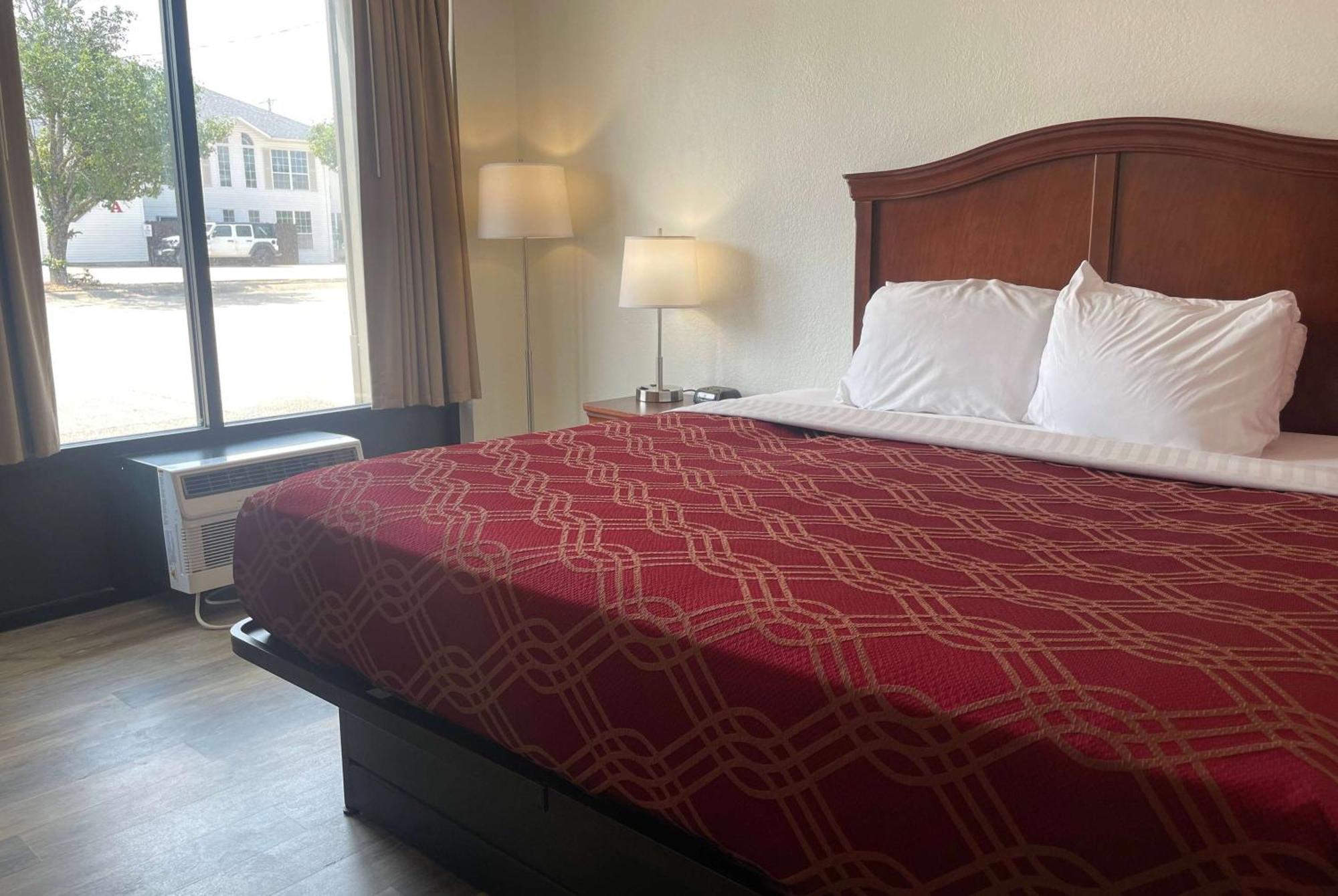 Hotel Ramada By Wyndham Theatre District Branson
