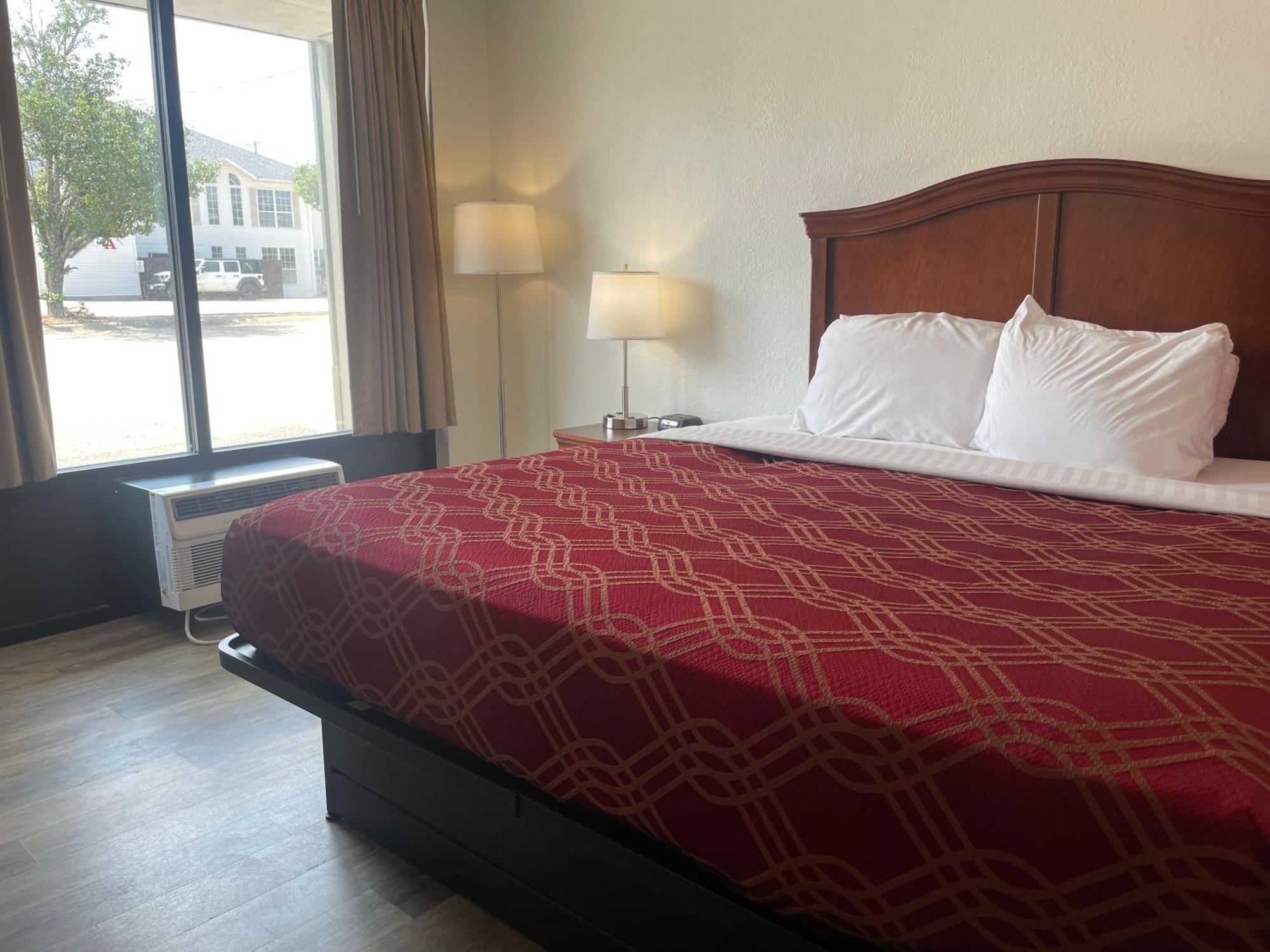 Ramada By Wyndham Theatre District