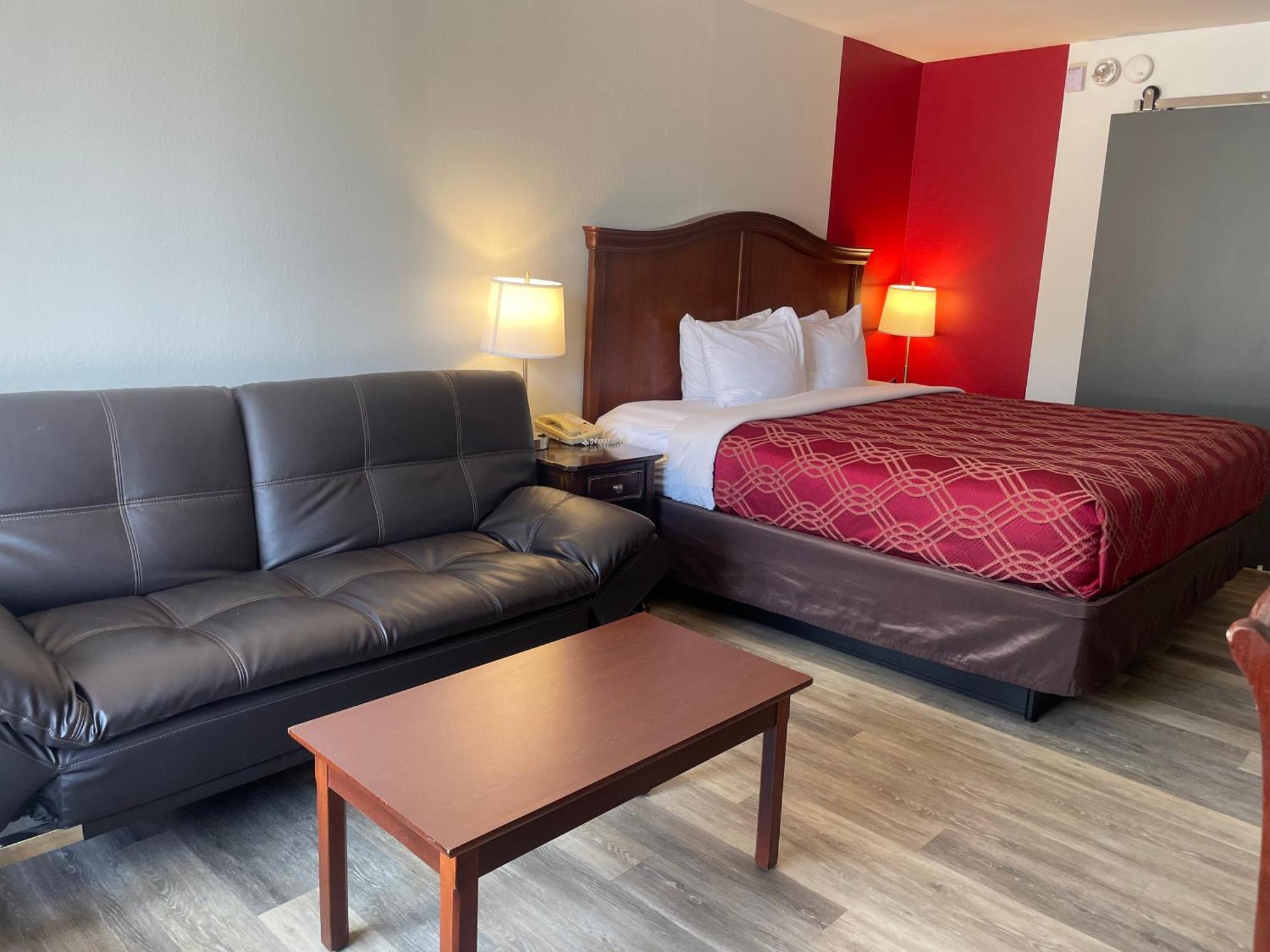 Ramada By Wyndham Theatre District * Branson