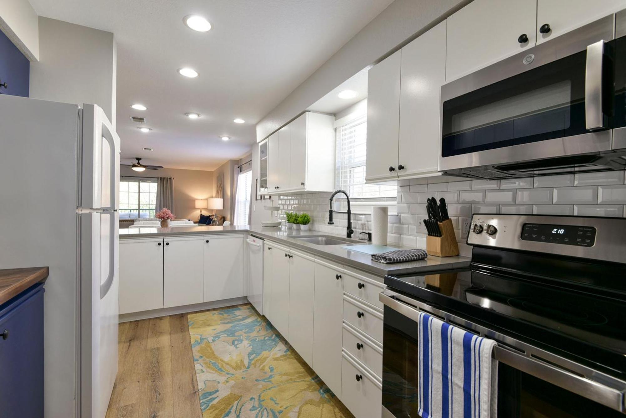 Apartment Luxurious At Hills - Beautifully Updated And Affordable - Family Amenities - No Steps Branson