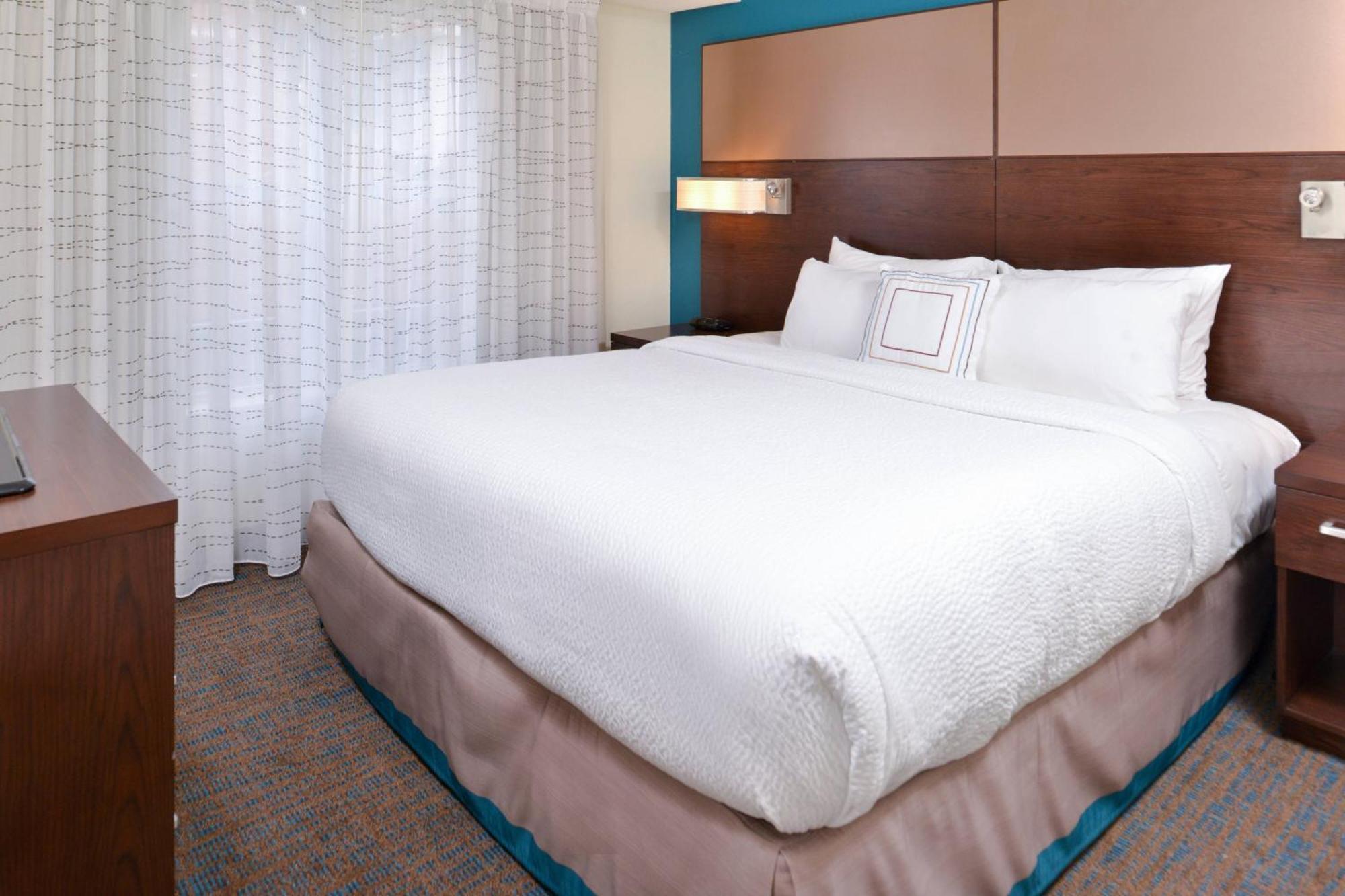 Hotel By Marriott 3*