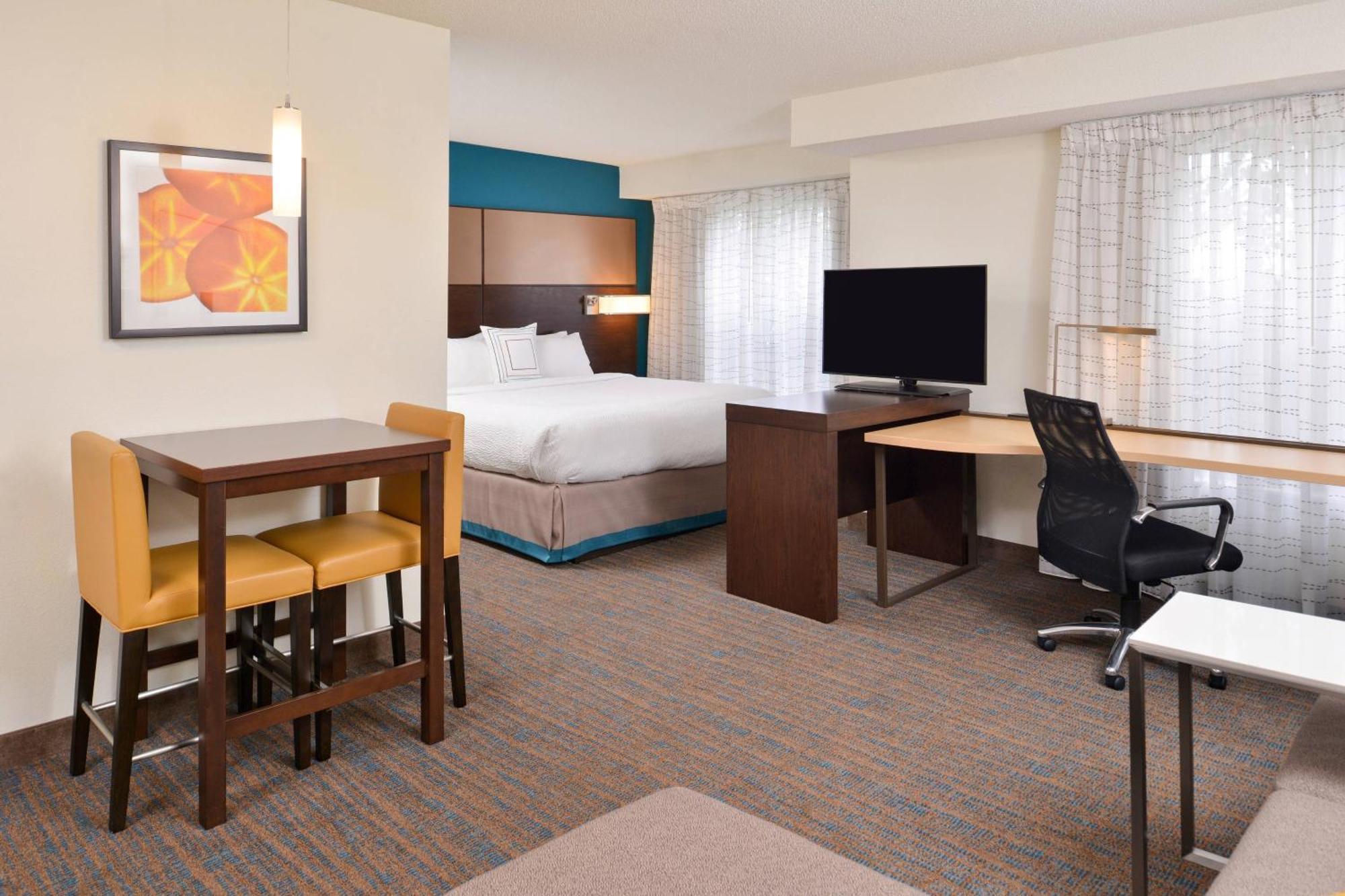 By Marriott 3*