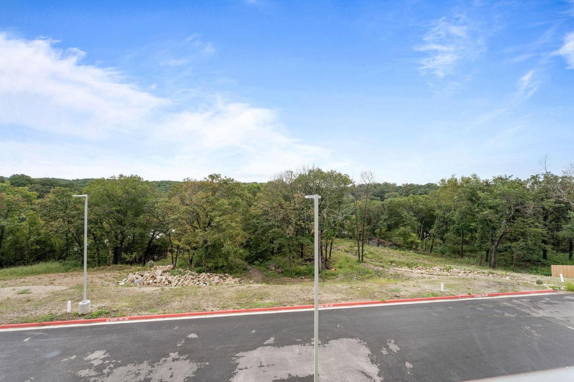 Spacious Retreat, Heart Of The City, Indoor Pool, Free Attraction Tickets! Branson