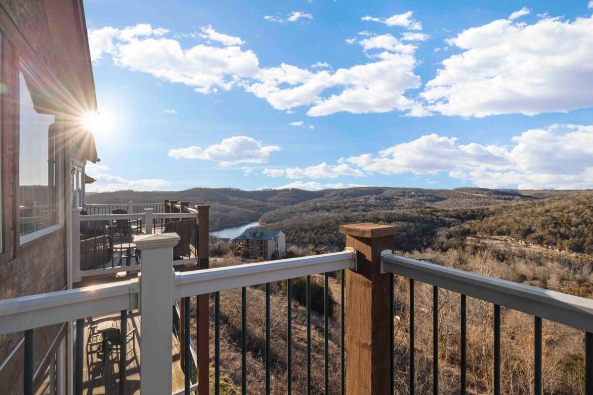 Apartment Panoramic Penthouse At Sdc Branson
