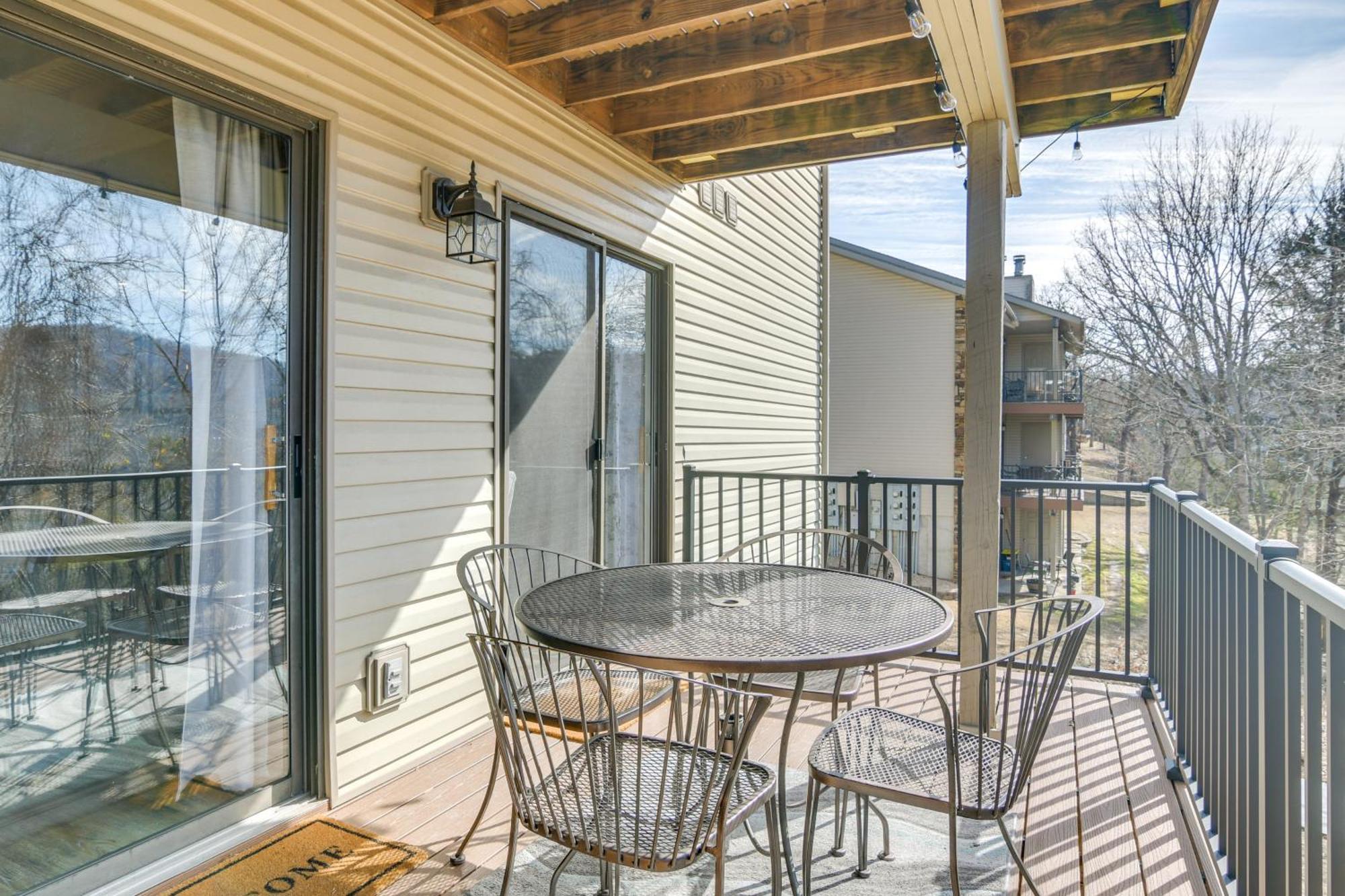Apartment With On-site Golf Course Access! *