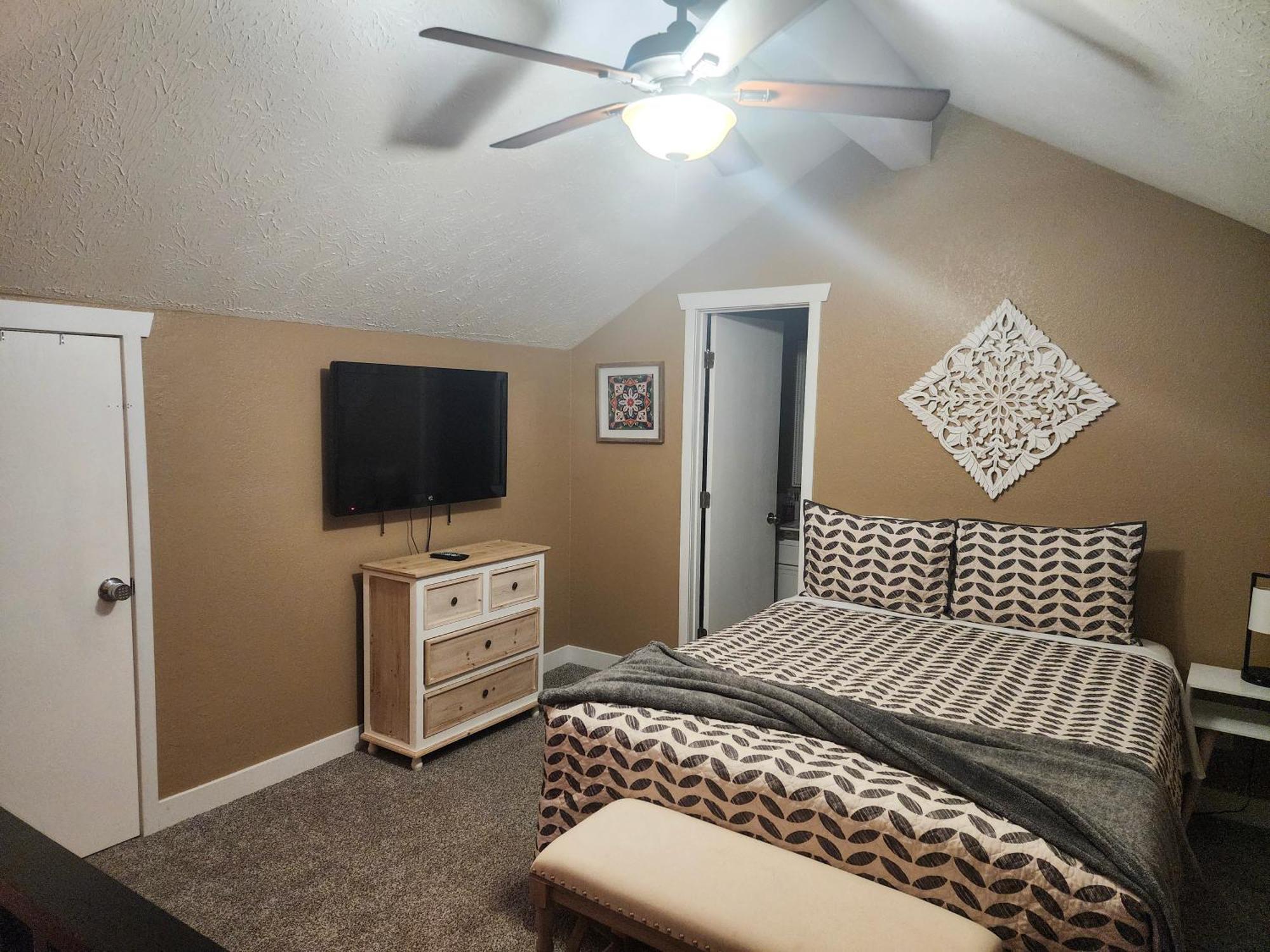 2br Cozy - Centrally Located - Free Activities Included - Stairs Required - Fc27-6