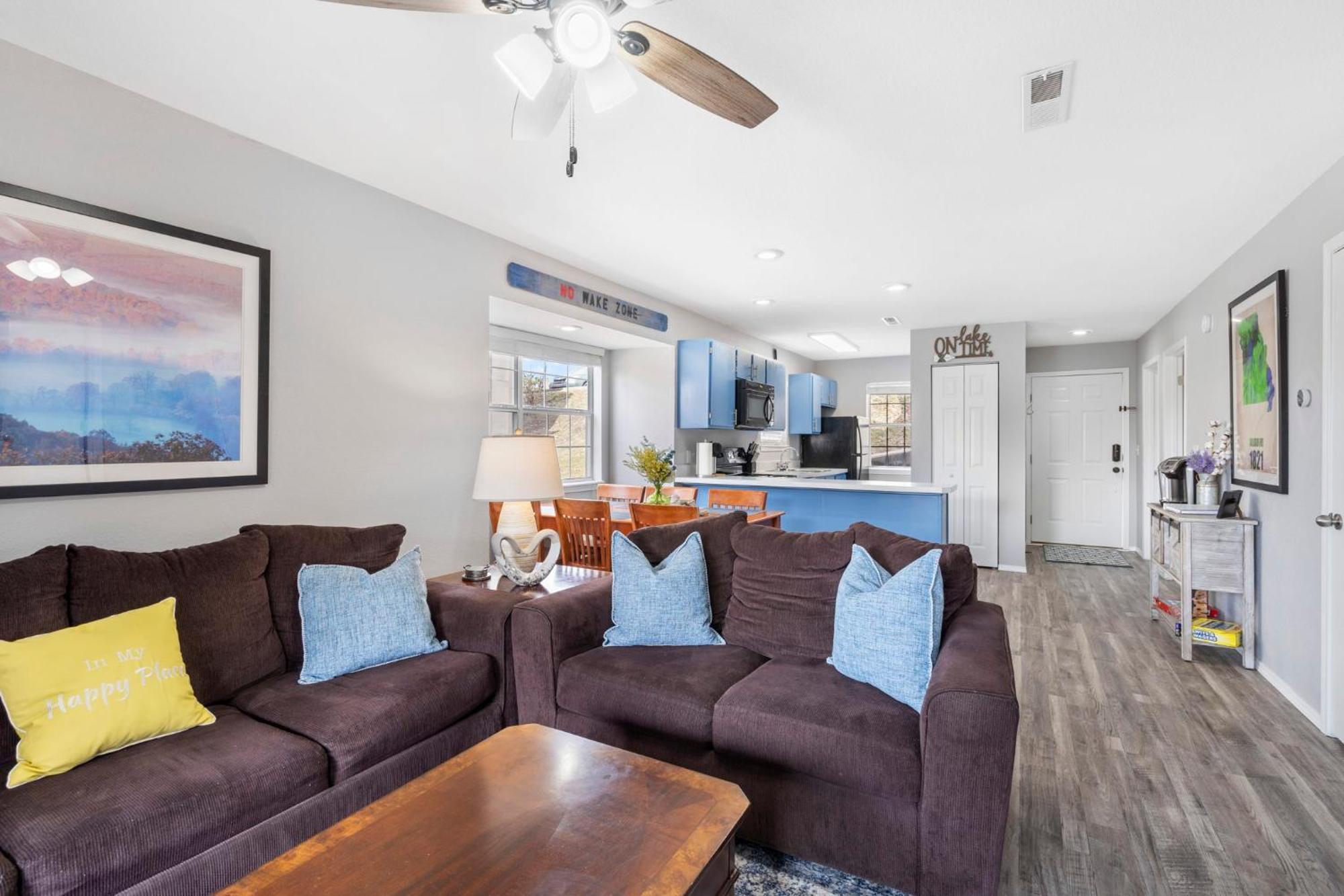 No Wake Zone, 2br, Bysdc, Onlake, Pebble Beach, 21-2 Apartment *
