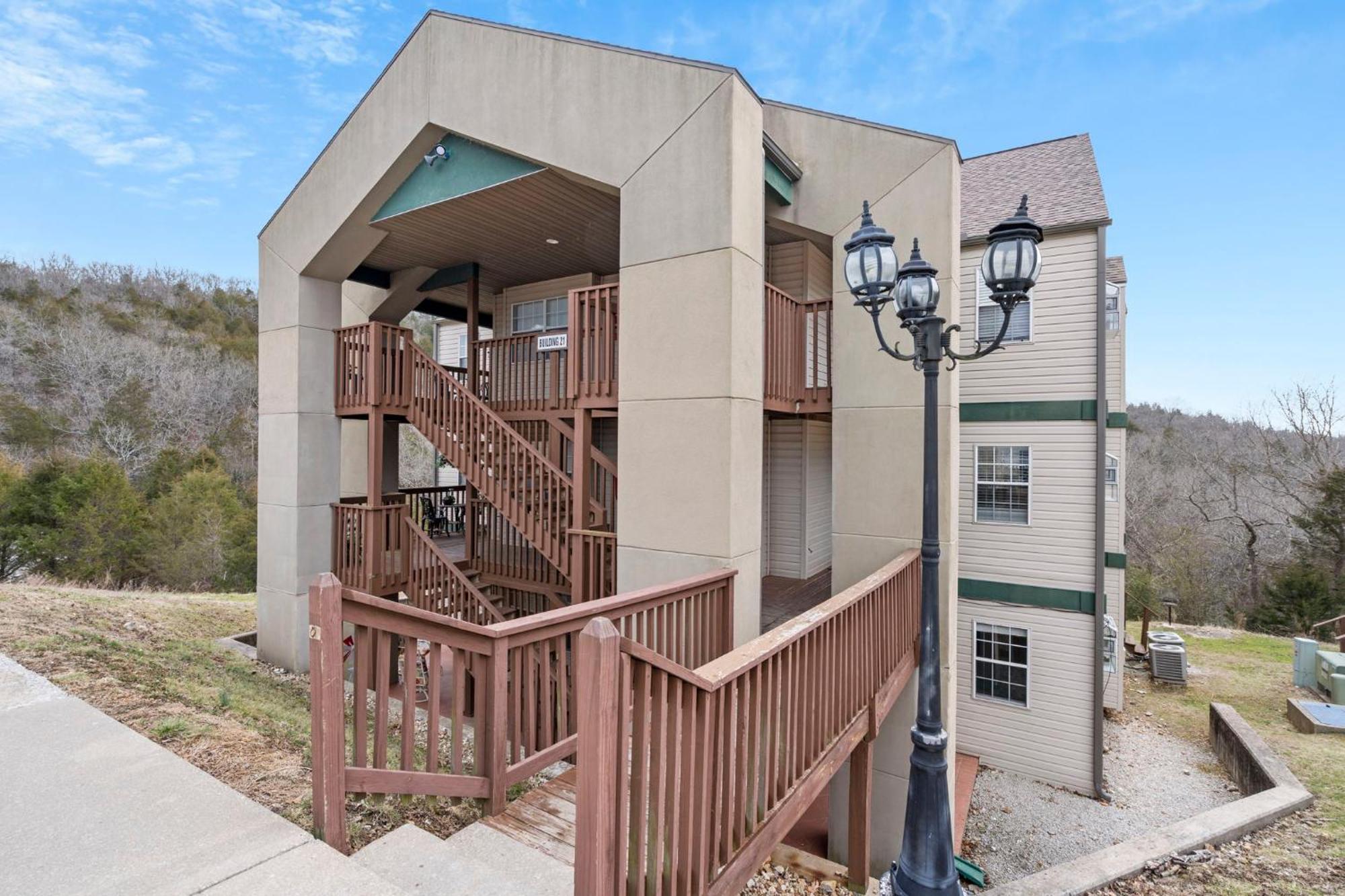 Apartment No Wake Zone, 2br, Bysdc, Onlake, Pebble Beach, 21-2 *