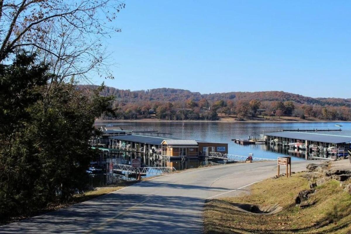 No Wake Zone, 2br, Bysdc, Onlake, Pebble Beach, 21-2