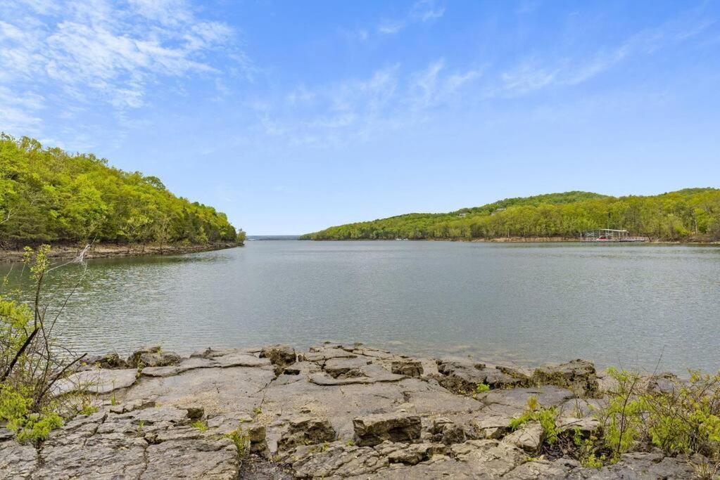 Lakeside With Outdoor Theater, 4min To Silver Dollar Branson