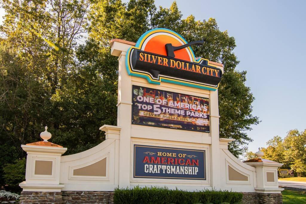Lakeside With Outdoor Theater, 4min To Silver Dollar Apartment Branson