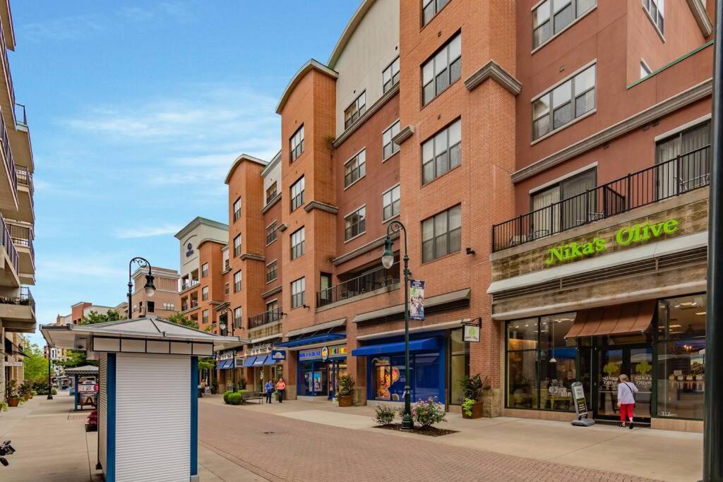 Lakeside With Outdoor Theater, 4min To Silver Dollar *