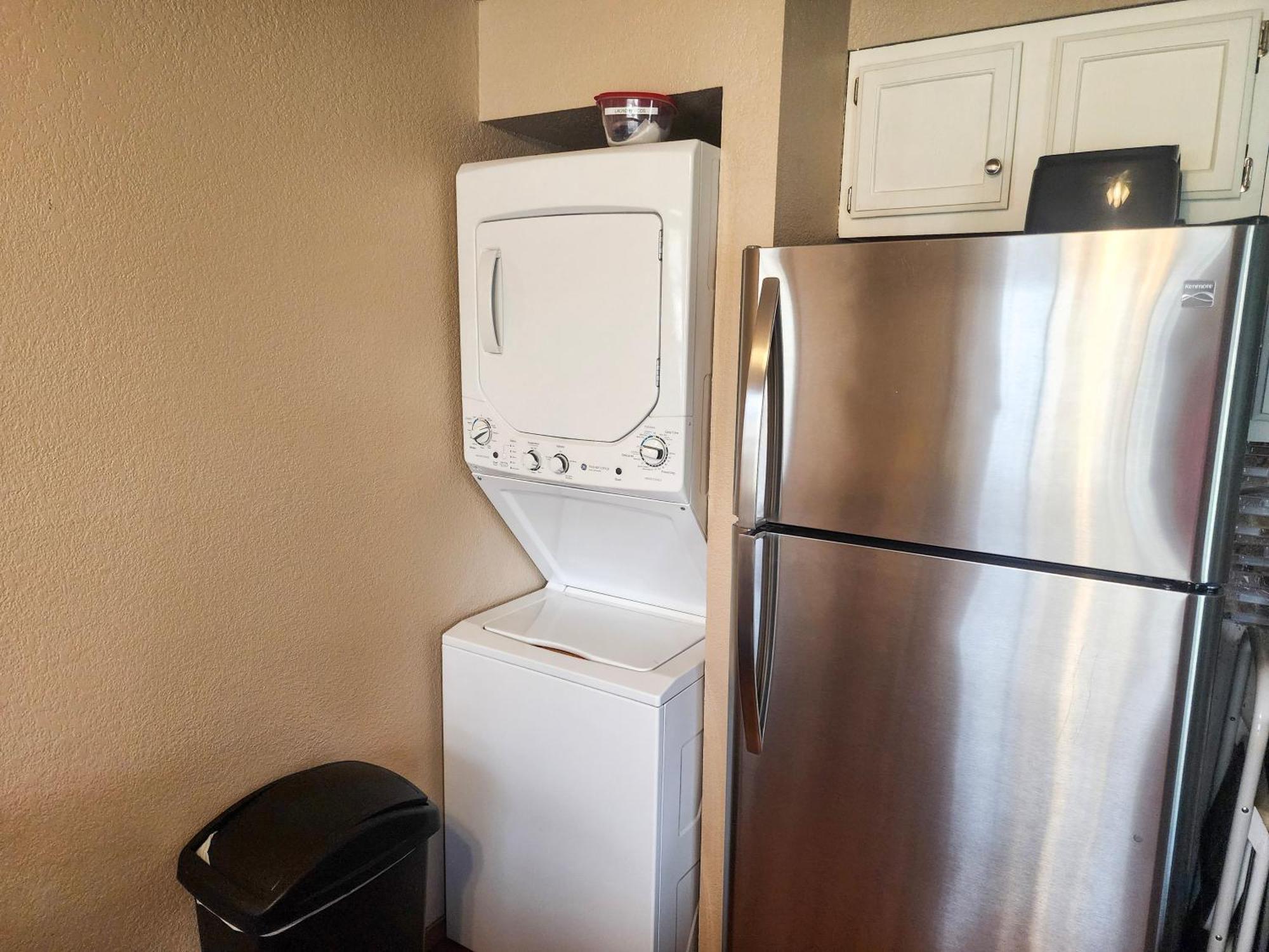 Holiday home 2br Cozy - Centrally Located - Free Activities Included - Stairs Required - Fc25-7