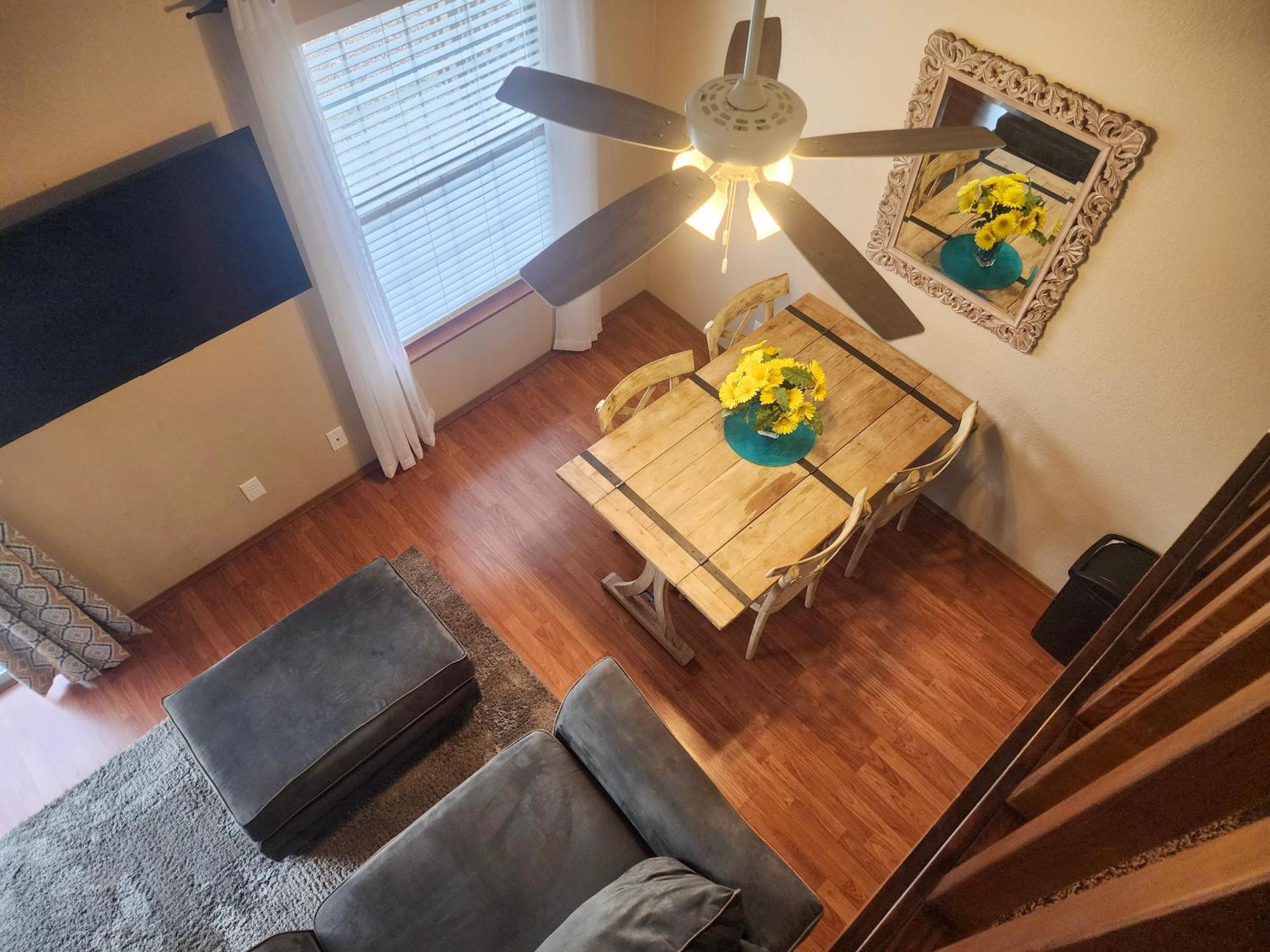 2br Cozy - Centrally Located - Free Activities Included - Stairs Required - Fc25-7 Holiday home
