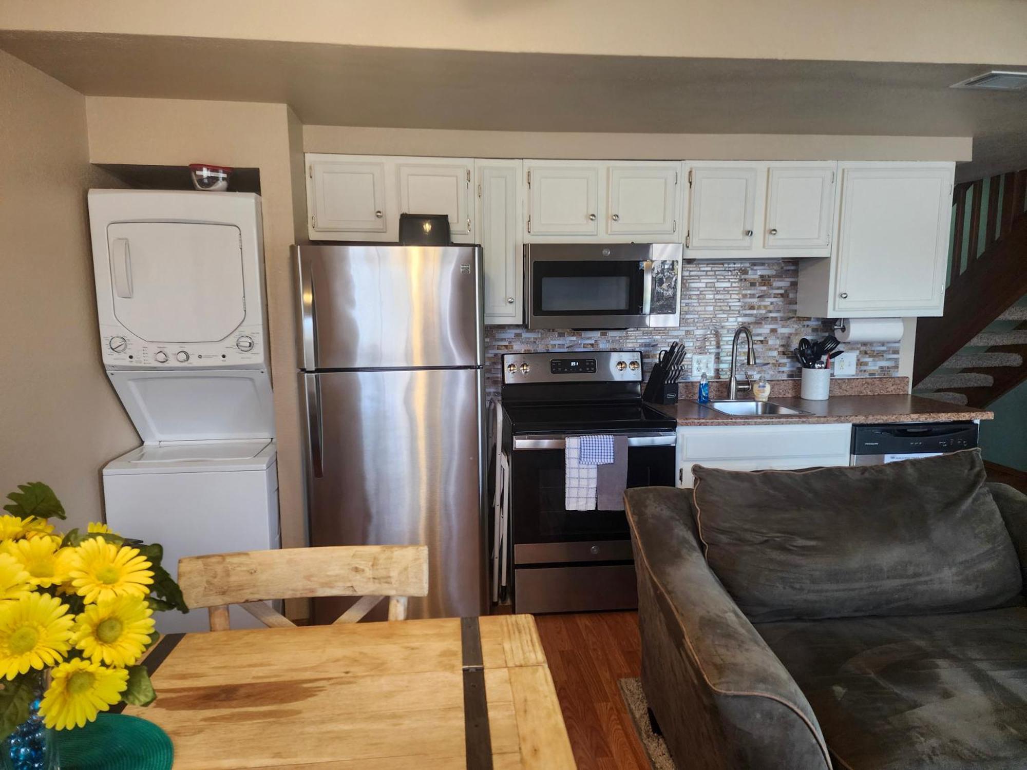 2br Cozy - Centrally Located - Free Activities Included - Stairs Required - Fc25-7 Holiday home *