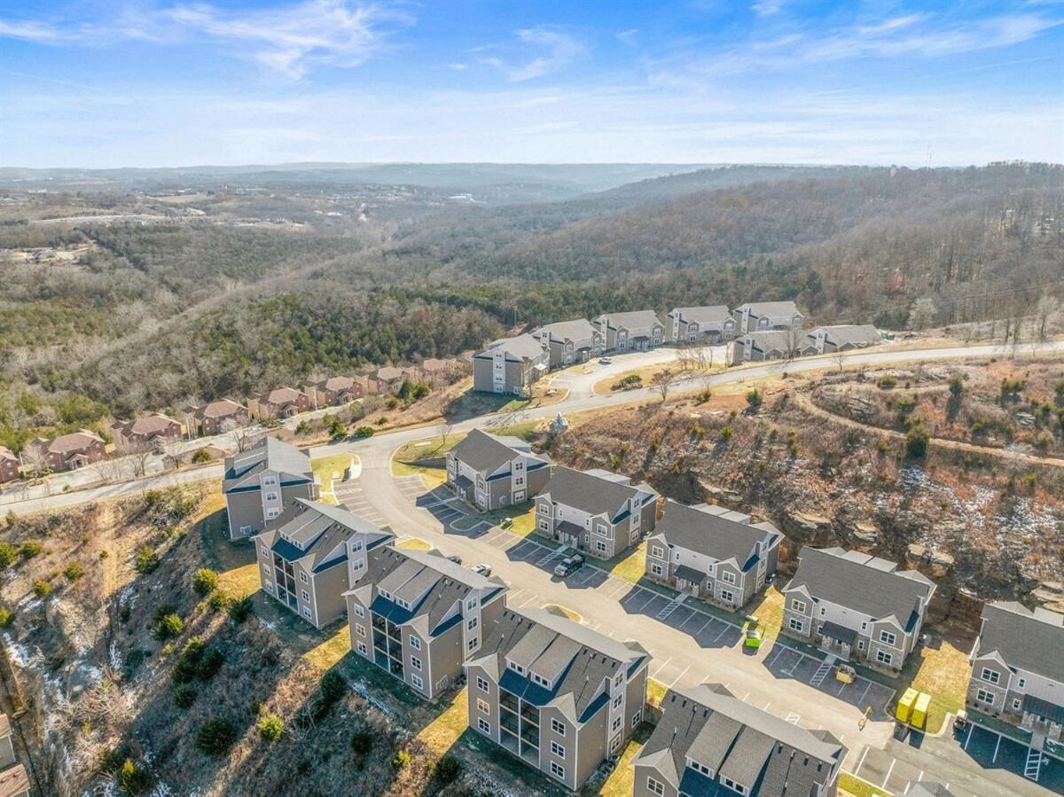 Spring Special No Dog Fee New Listing No Steps King Beds Apartment Branson