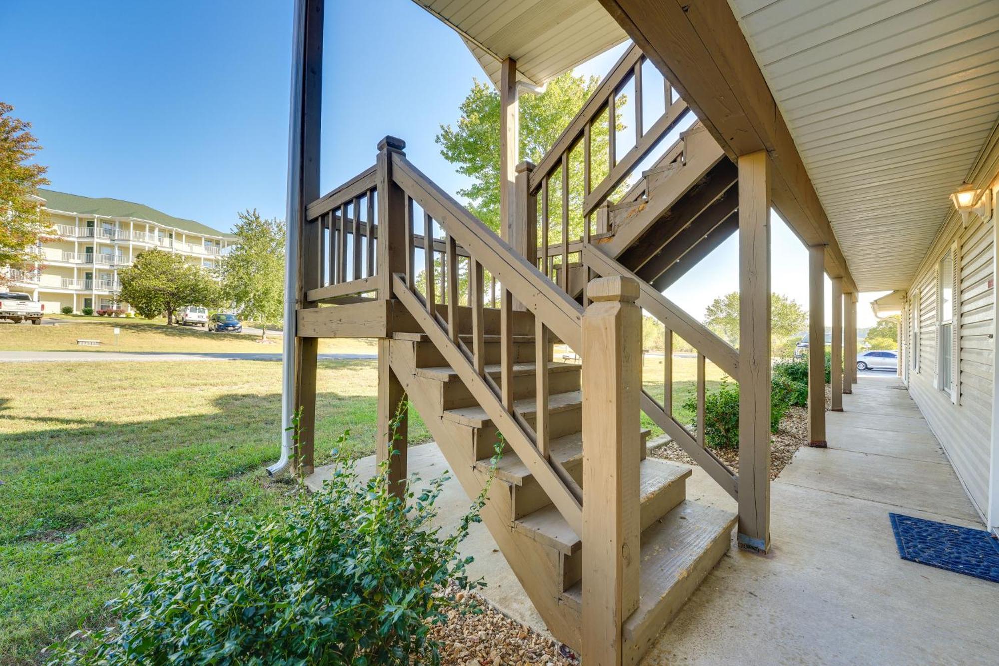 Cozy With Golf Course View In Branson! * Branson