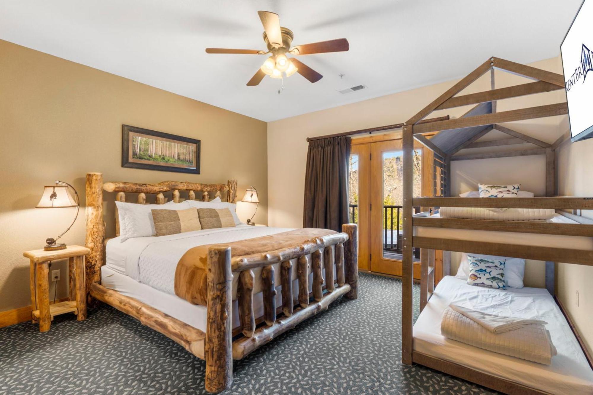 Cozy Lodge-private Hot Tub-walk To Taneycomo-free Attraction Tickets * Branson