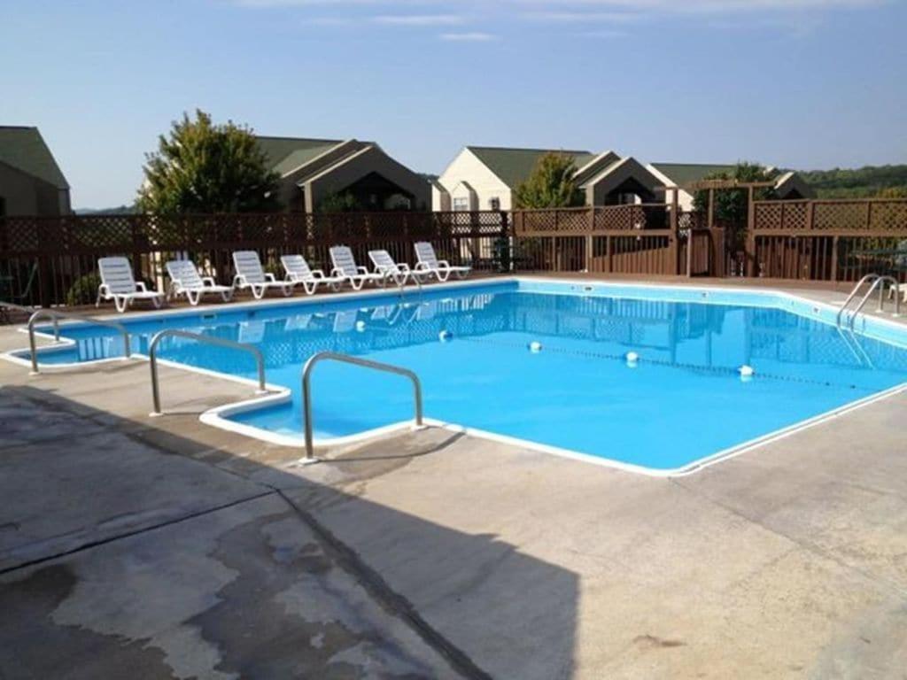 Apartment Spring Break Special! By Sdc I Big Deck I On I 19-2 *