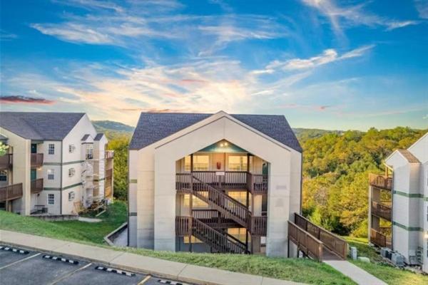 Apartment Spring Break Special! By Sdc I Big Deck I On I 19-2 Branson
