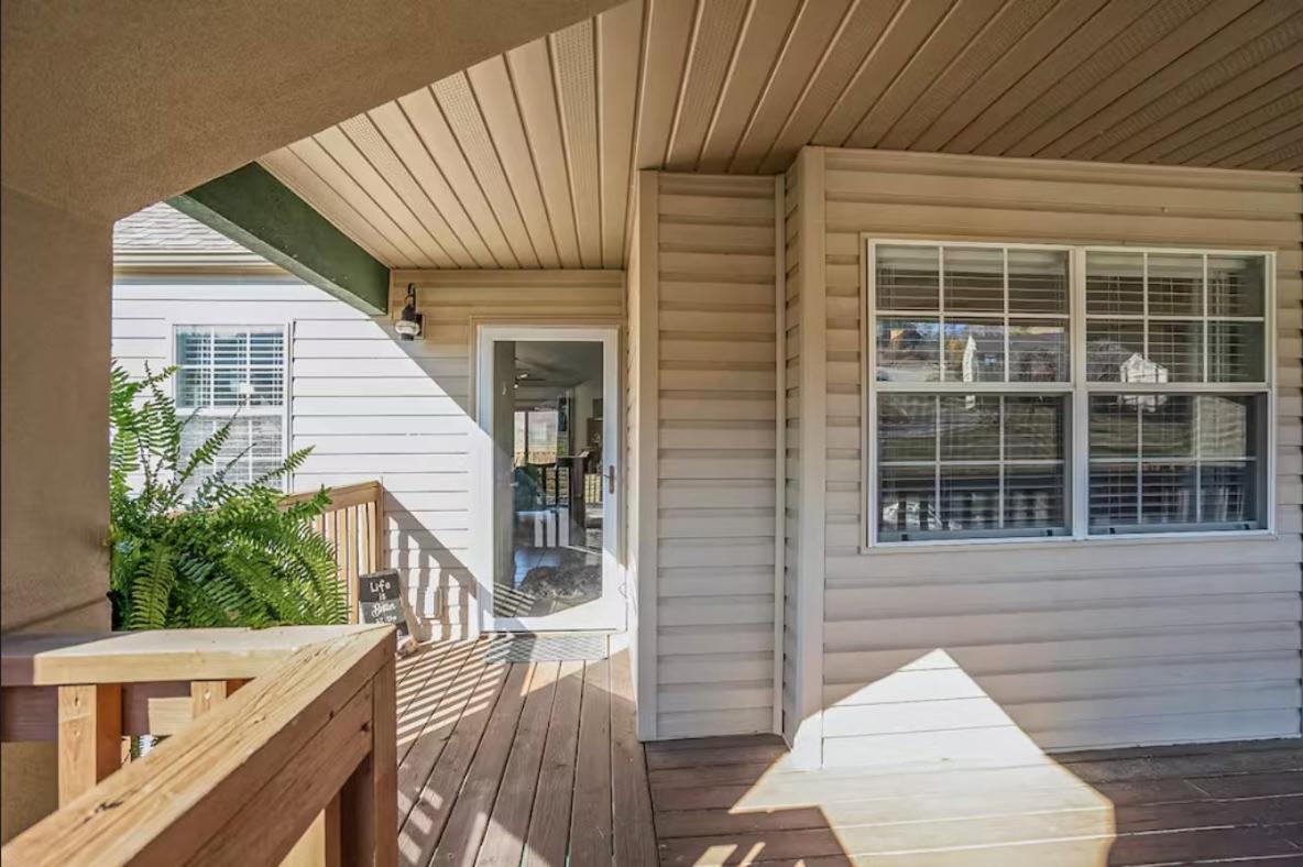 Apartment Spring Break Special! View, By Sdc, Deck, 5-5 Branson