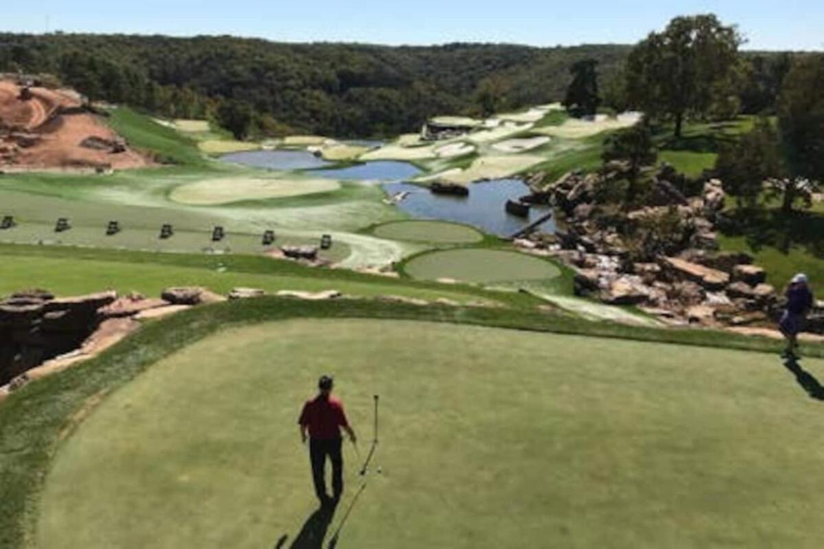 Spring Break Special! View, By Sdc, Deck, 5-5 Branson