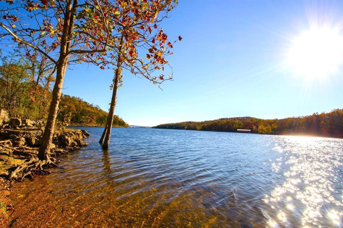 Spring Break Special! Lake, By Sdc, Large Deck 4-5 Apartment Branson