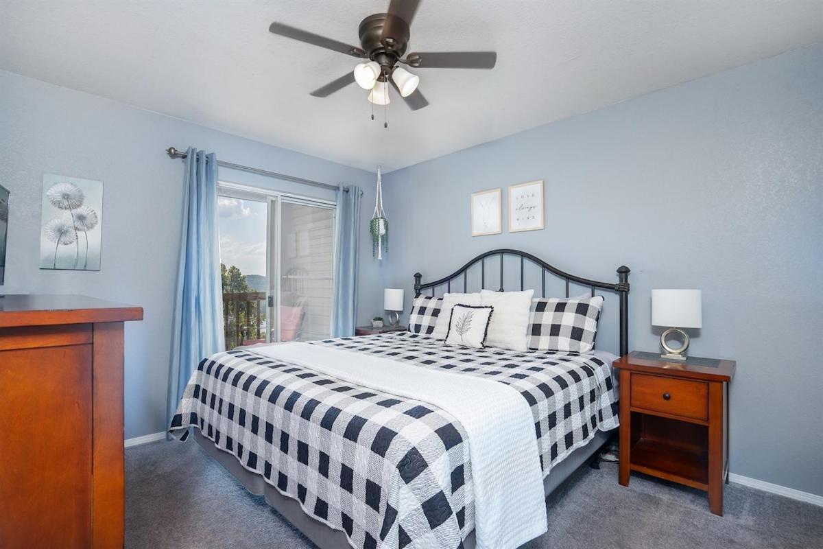 Apartment Spring Break Special! No Stairs, By Sdc, Deck 39-3 *