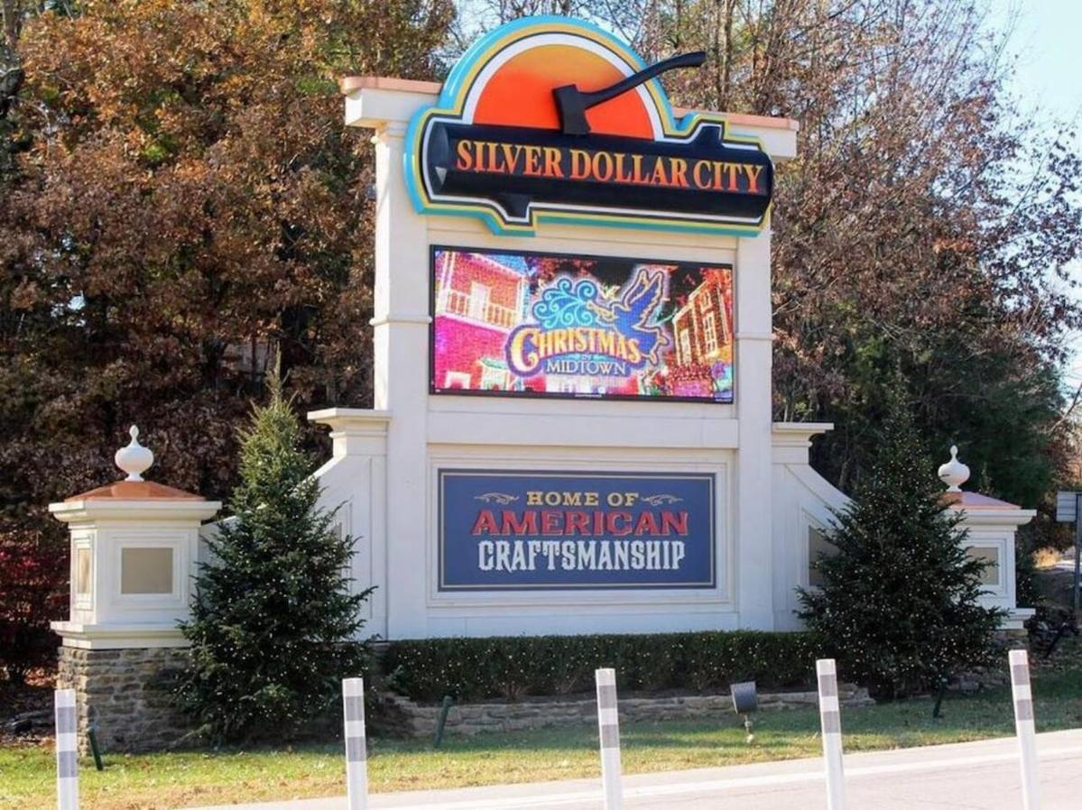 Spring Break Special! No Stairs, By Sdc, Deck 39-3 Branson